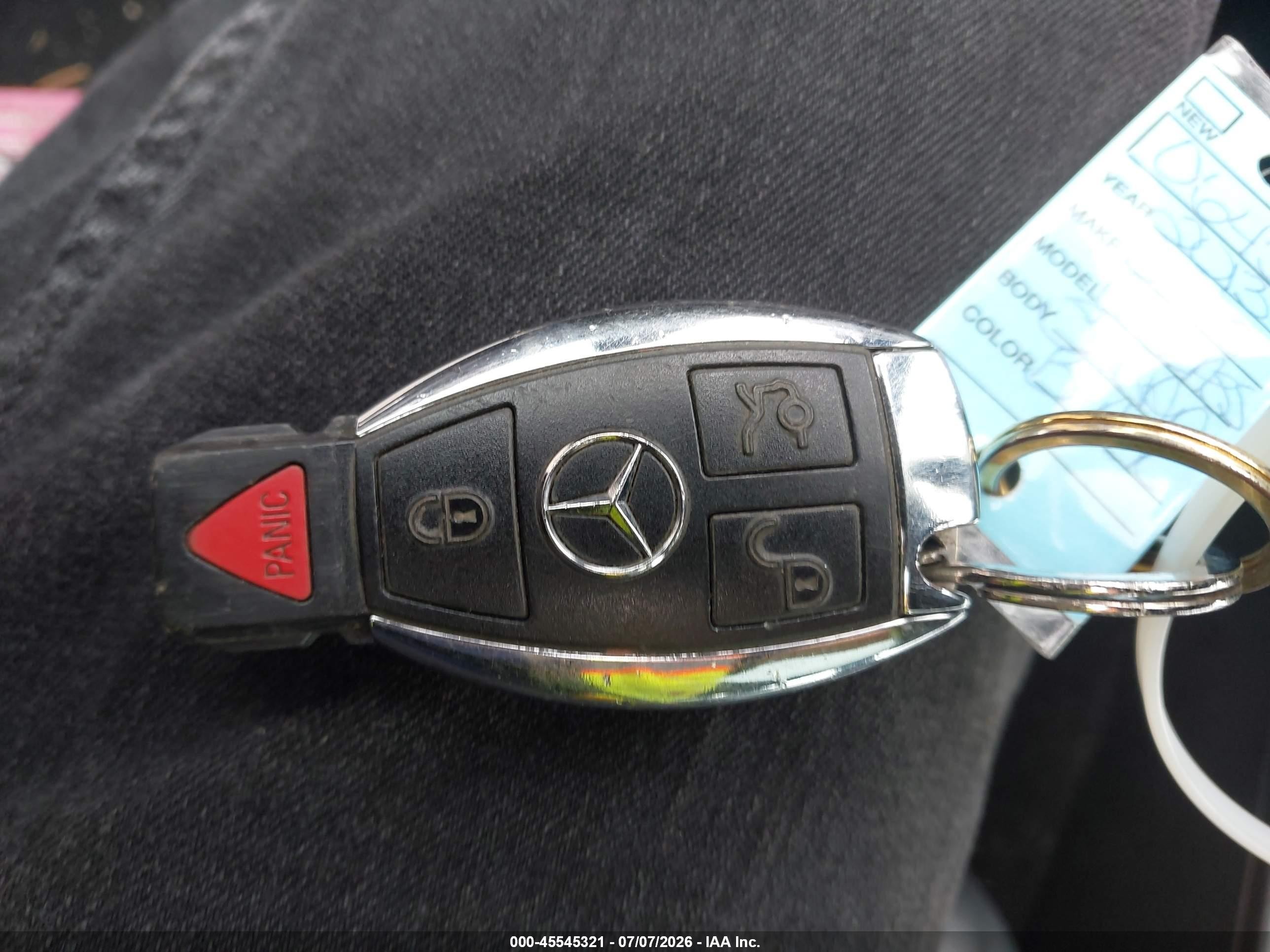 2013 Mercedes-benz C 300 Sport 4matic Black vin: WDDGF8AB7DR253254