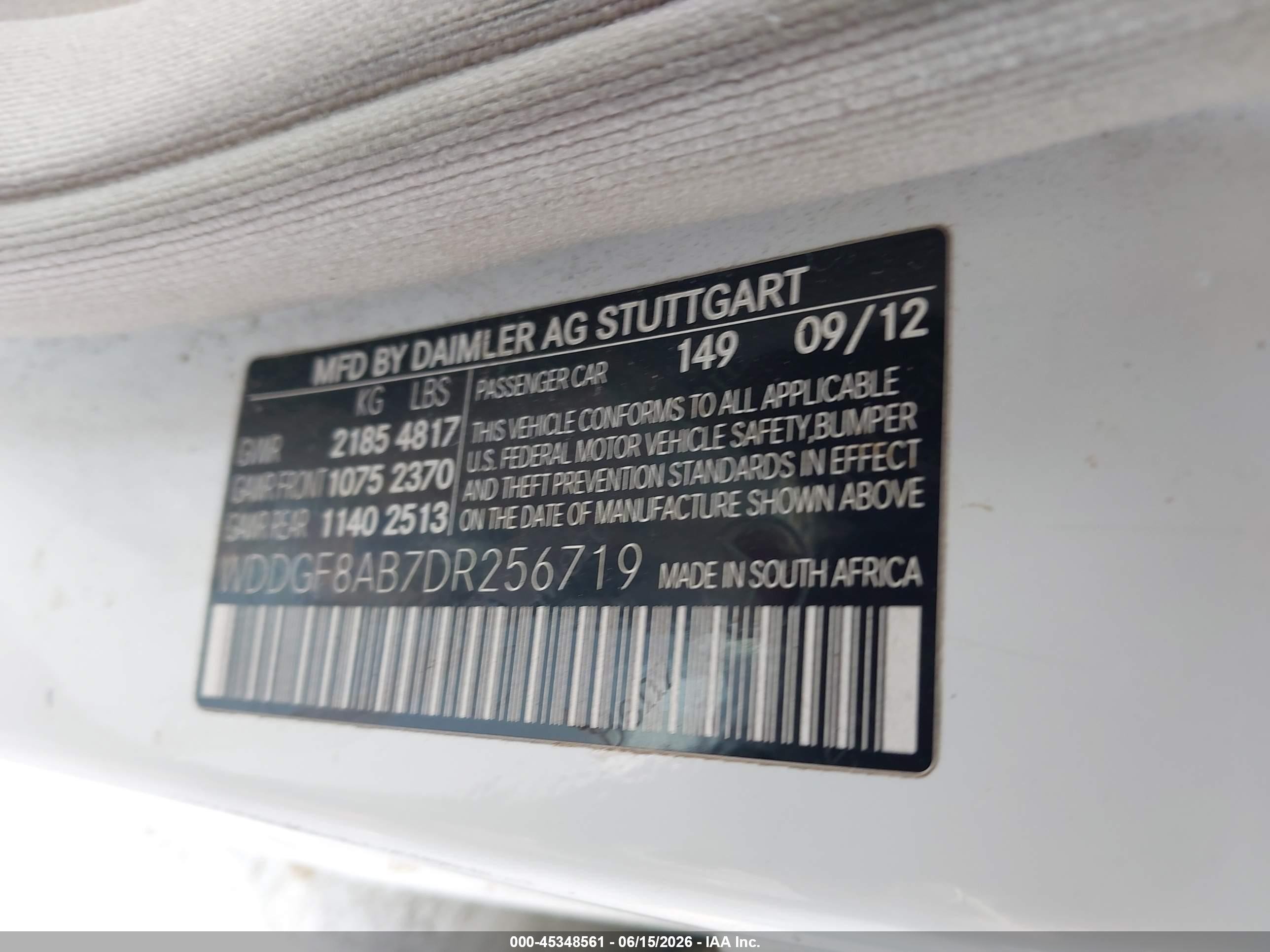 2013 Mercedes-benz C 300 Sport 4matic Белый vin: WDDGF8AB7DR256719