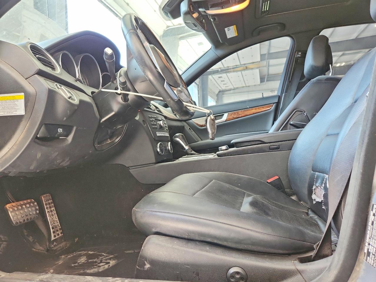 2013 Mercedes-benz C 300 4matic Gray vin: WDDGF8AB7DR256767