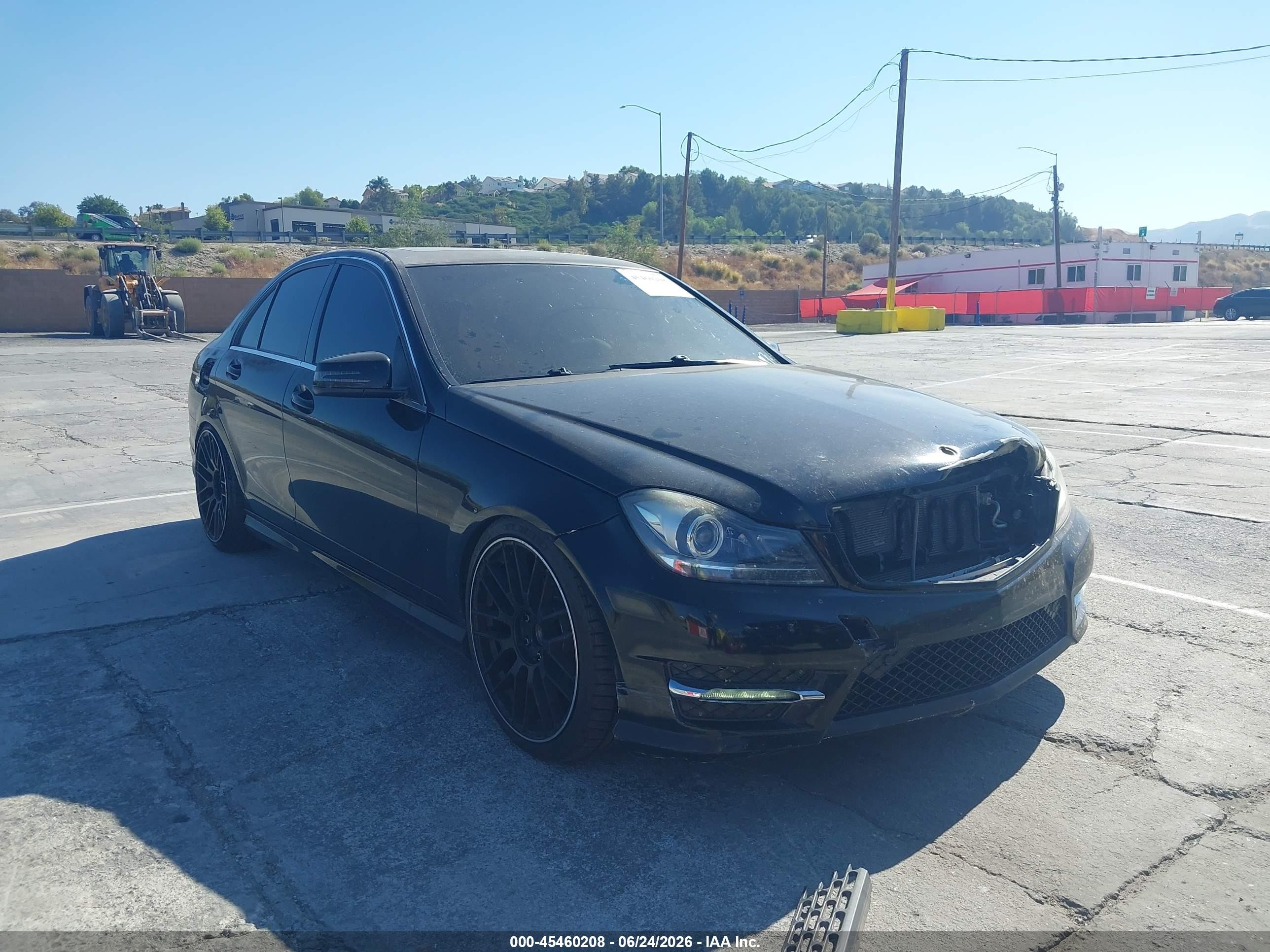 2013 Mercedes-benz C 300 Sport 4matic Black vin: WDDGF8AB7DR266733