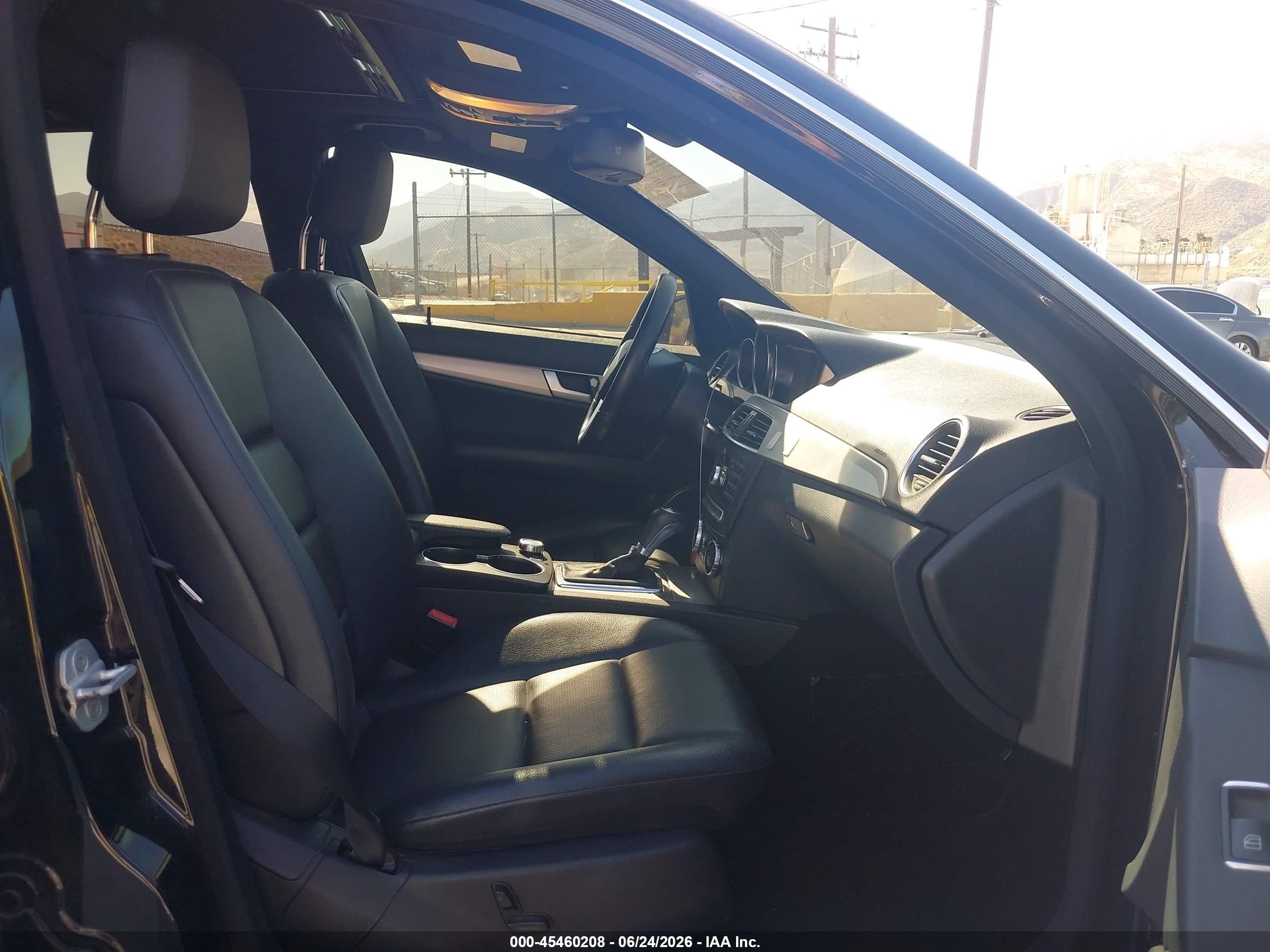 2013 Mercedes-benz C 300 Sport 4matic Black vin: WDDGF8AB7DR266733