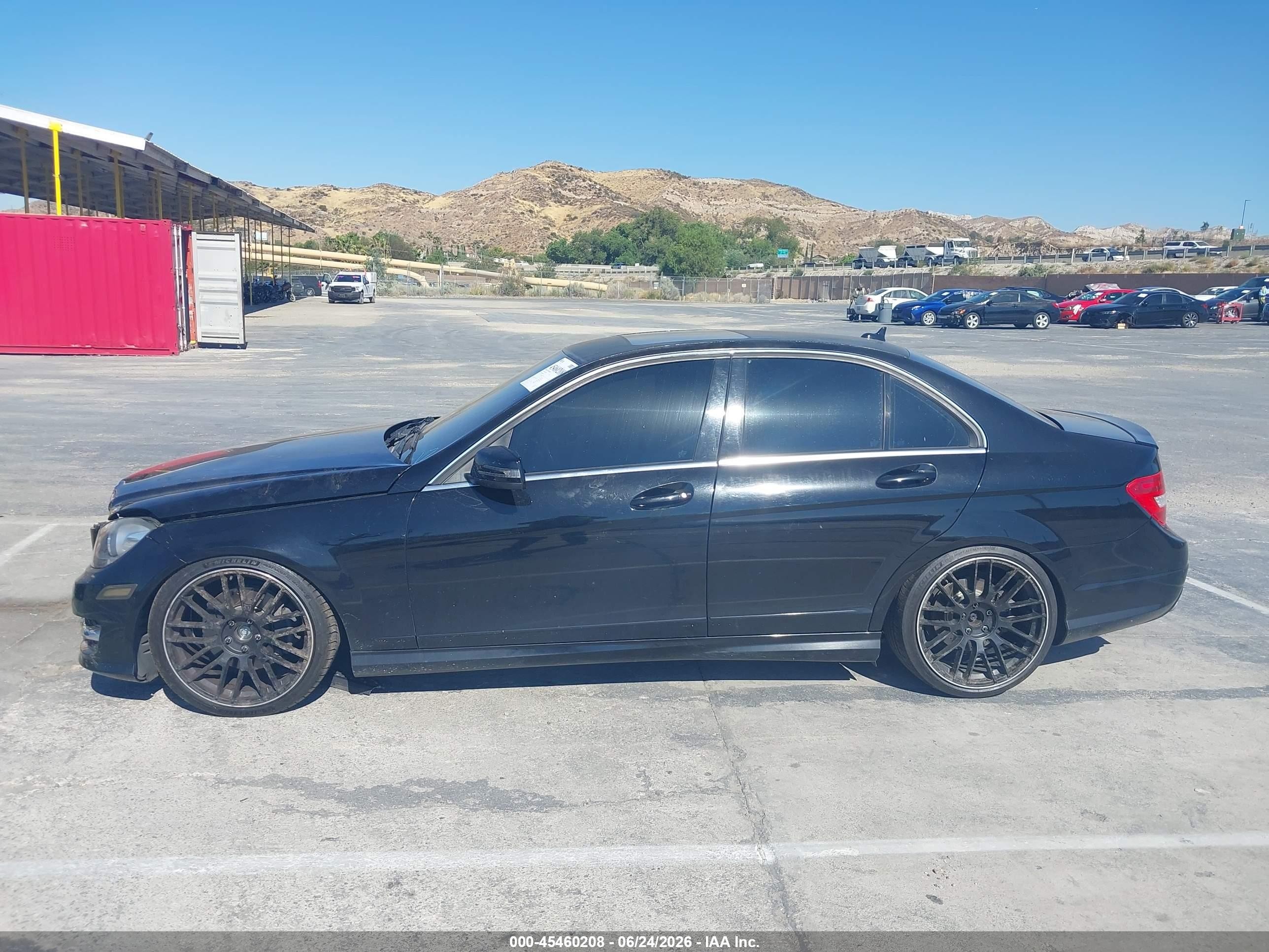 2013 Mercedes-benz C 300 Sport 4matic Black vin: WDDGF8AB7DR266733
