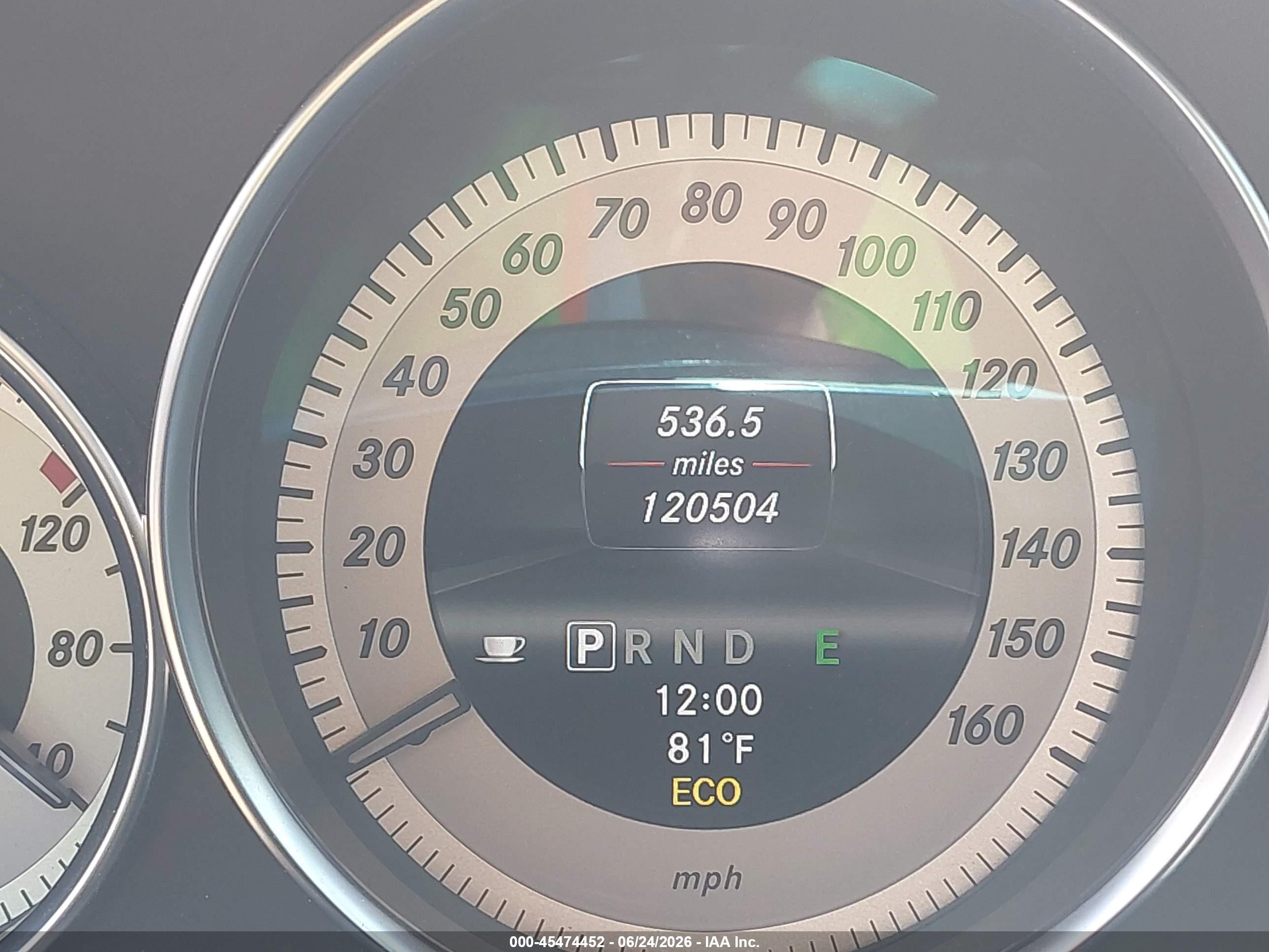 2013 Mercedes-benz C 300 Sport 4matic Серебряный vin: WDDGF8AB7DR281264