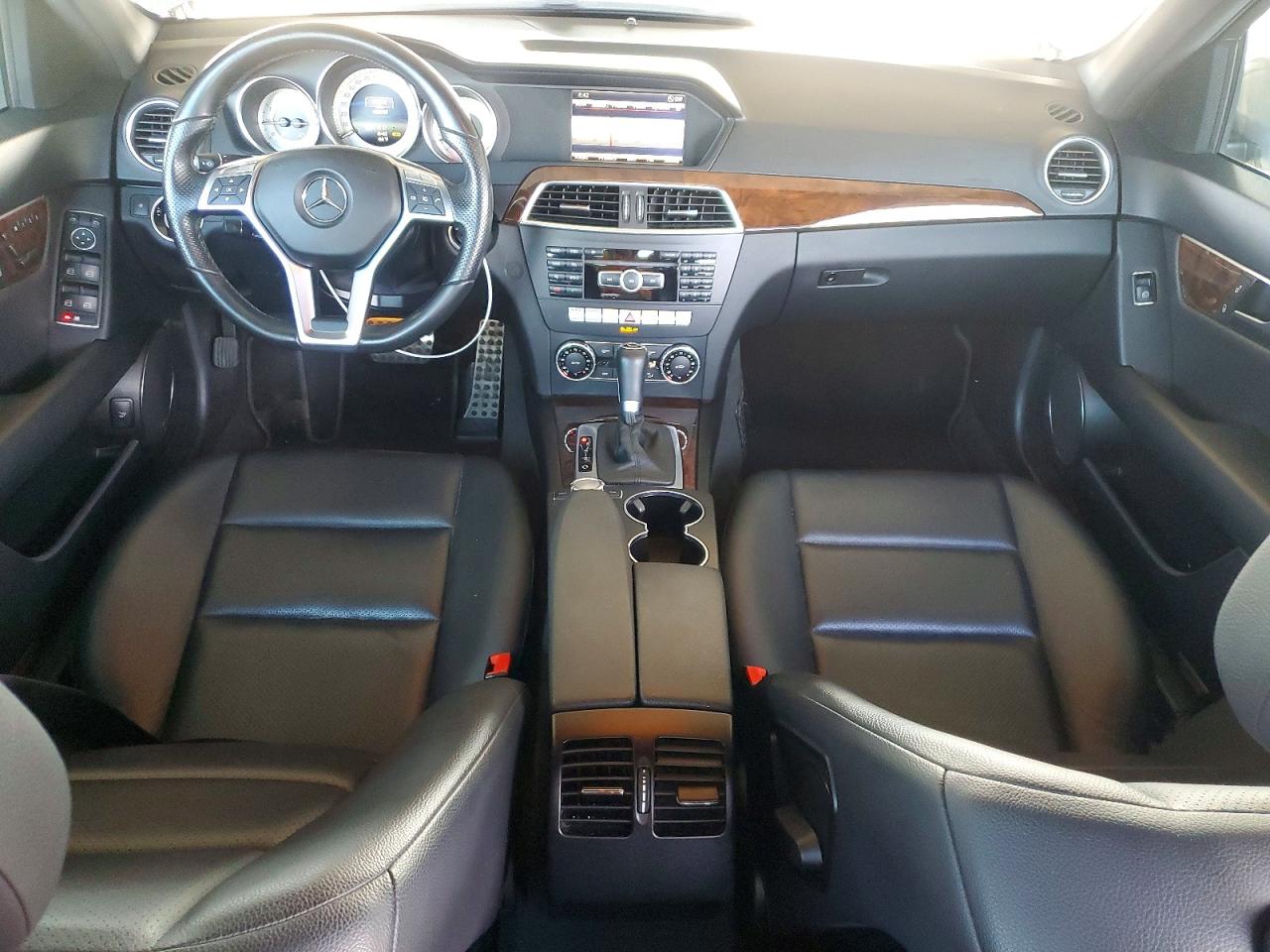 2014 Mercedes-benz C 300 4matic Silver vin: WDDGF8AB7EA943540
