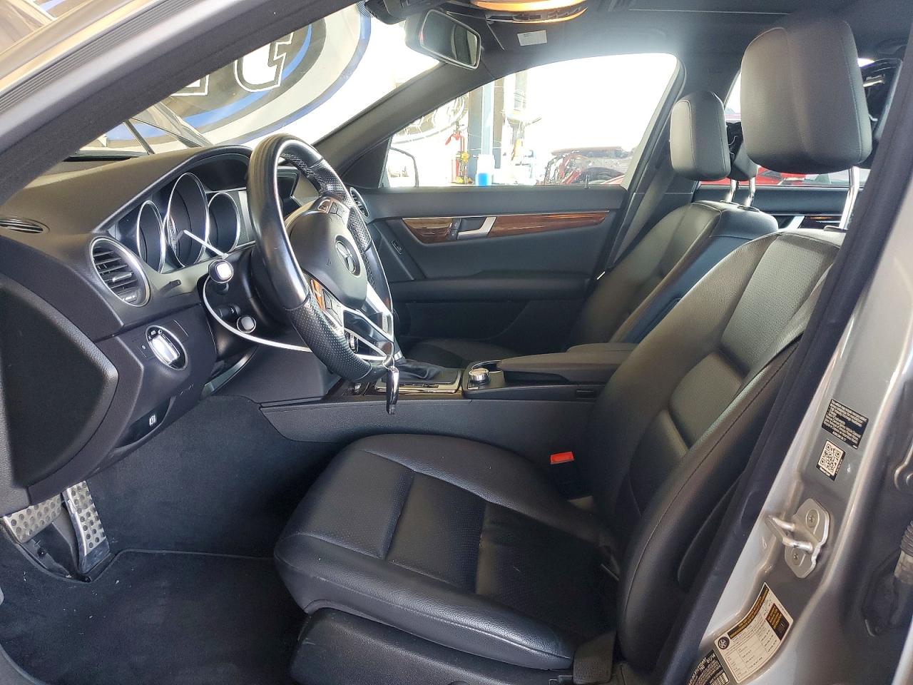 2014 Mercedes-benz C 300 4matic Silver vin: WDDGF8AB7EA943540