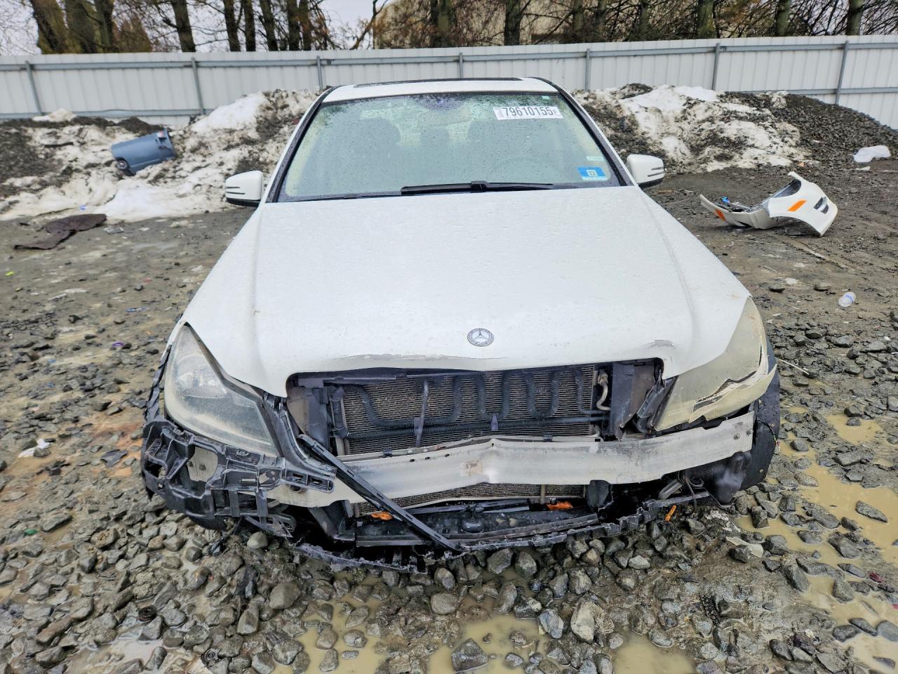 2014 Mercedes-benz C 300 4matic White vin: WDDGF8AB7EA956868