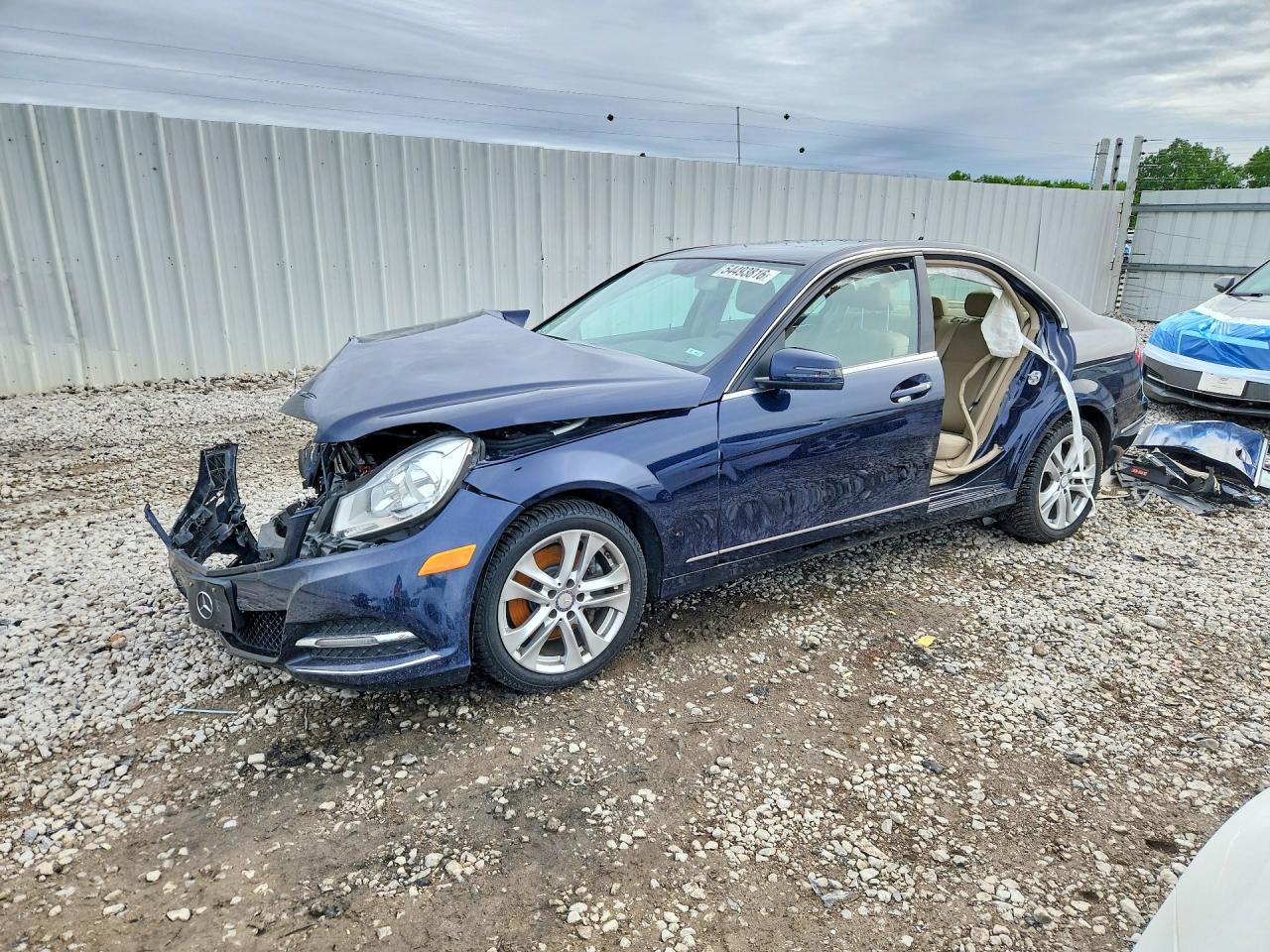 2014 Mercedes-benz C 300 4matic Blue vin: WDDGF8AB7EA957356