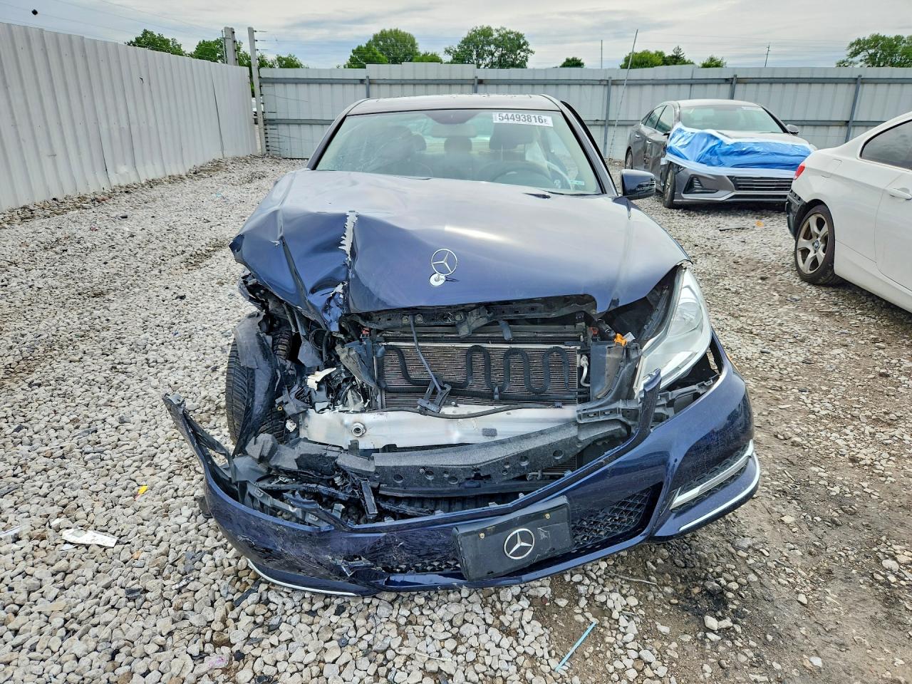 2014 Mercedes-benz C 300 4matic Blue vin: WDDGF8AB7EA957356