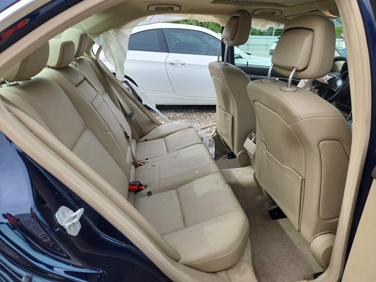2014 Mercedes-benz C 300 4matic Blue vin: WDDGF8AB7EA957356