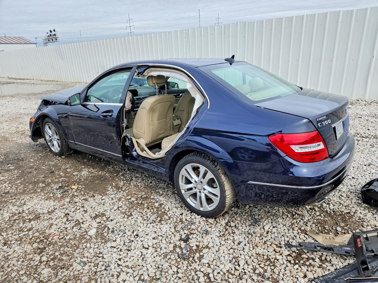 2014 Mercedes-benz C 300 4matic Blue vin: WDDGF8AB7EA957356