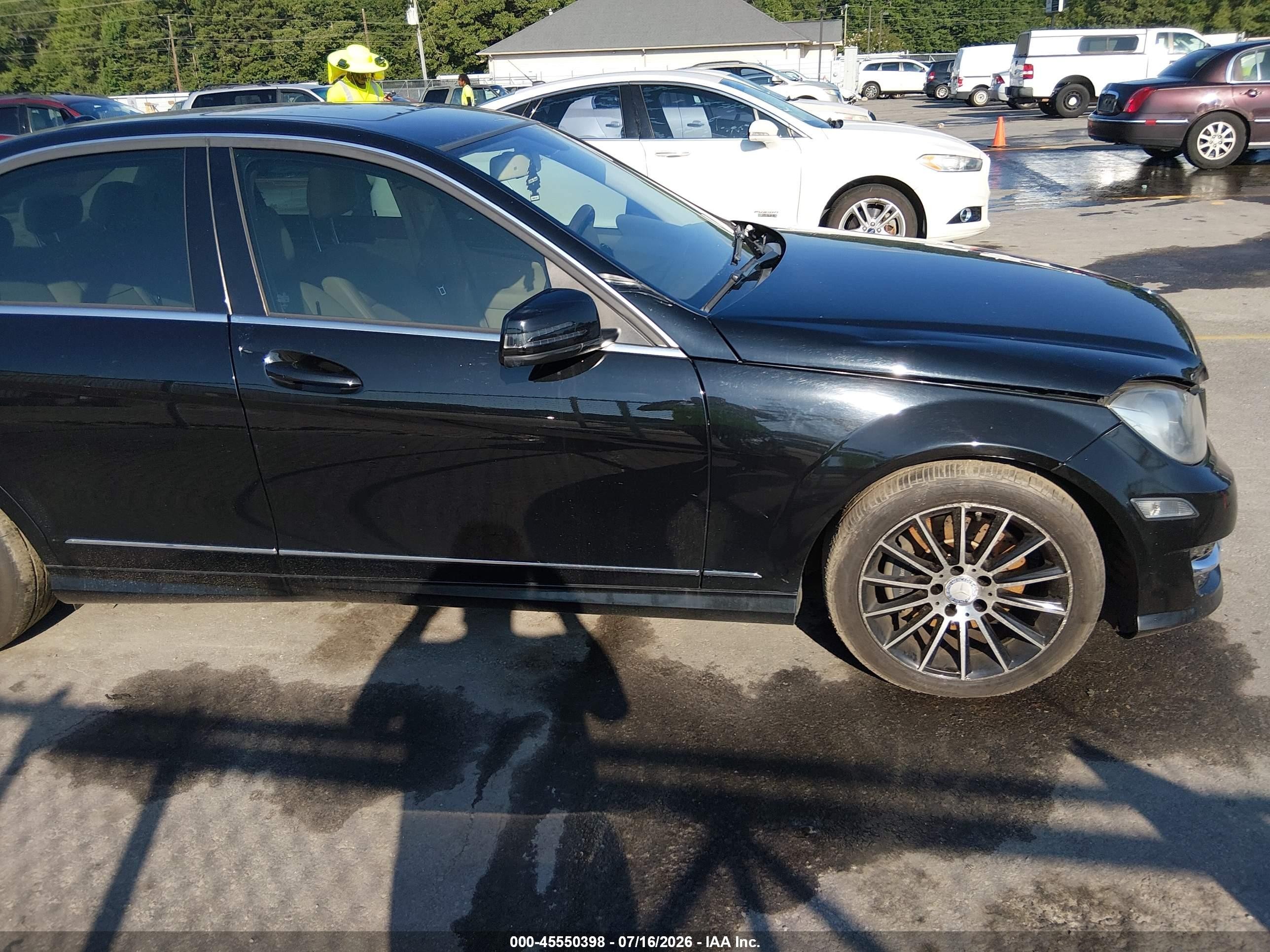 2014 Mercedes-benz C 300 Sport 4matic Черный vin: WDDGF8AB7EA962203