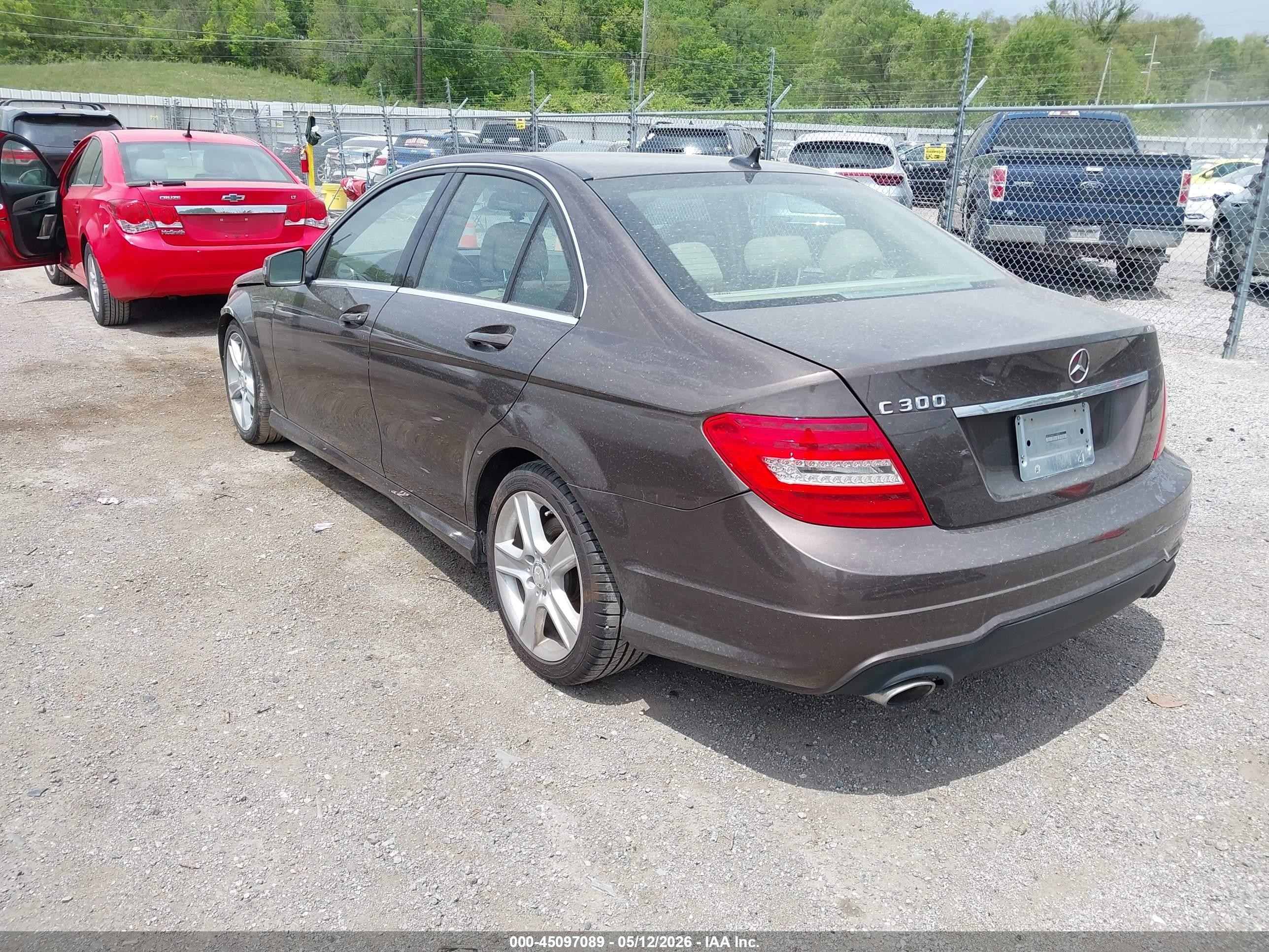 2014 Mercedes-benz C 300 Sport 4matic Brown vin: WDDGF8AB7EG198379