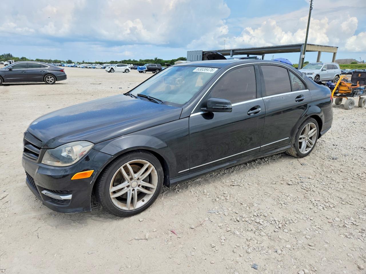 WDDGF8AB7EG201054