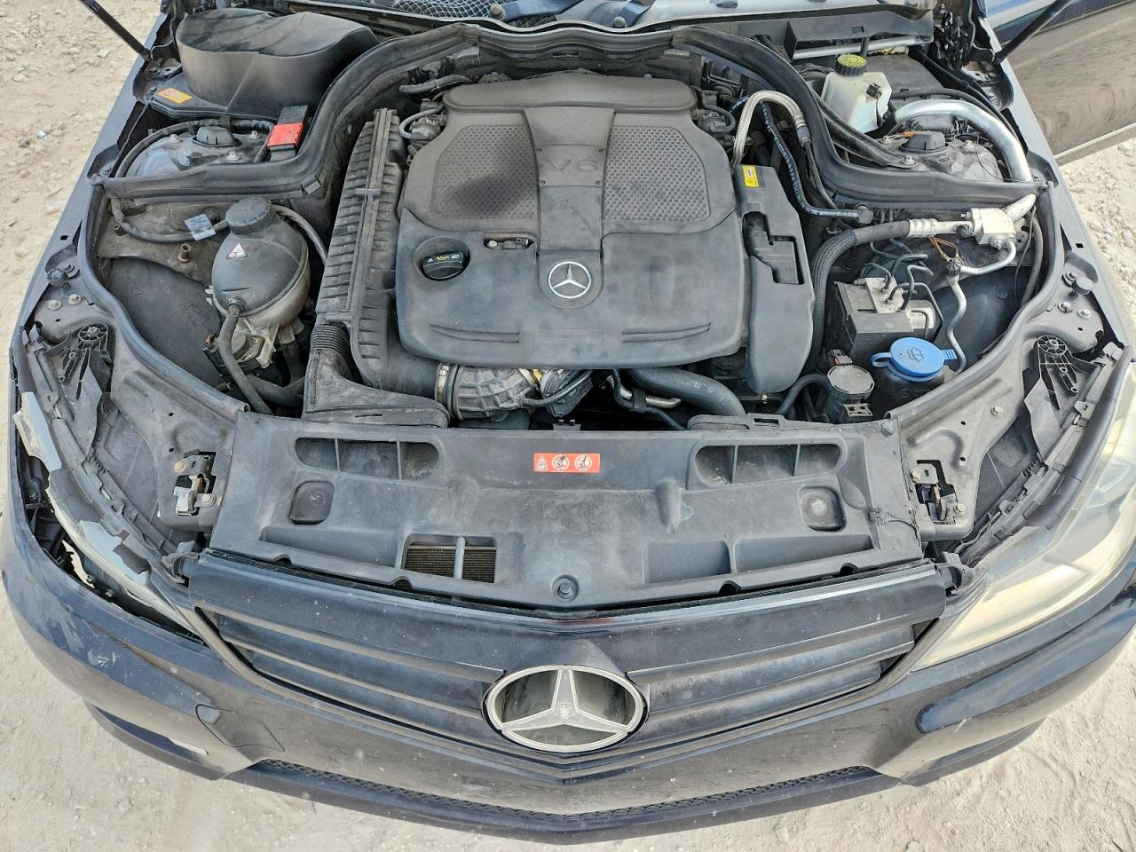 2014 Mercedes-benz C 300 4matic Black vin: WDDGF8AB7EG201054