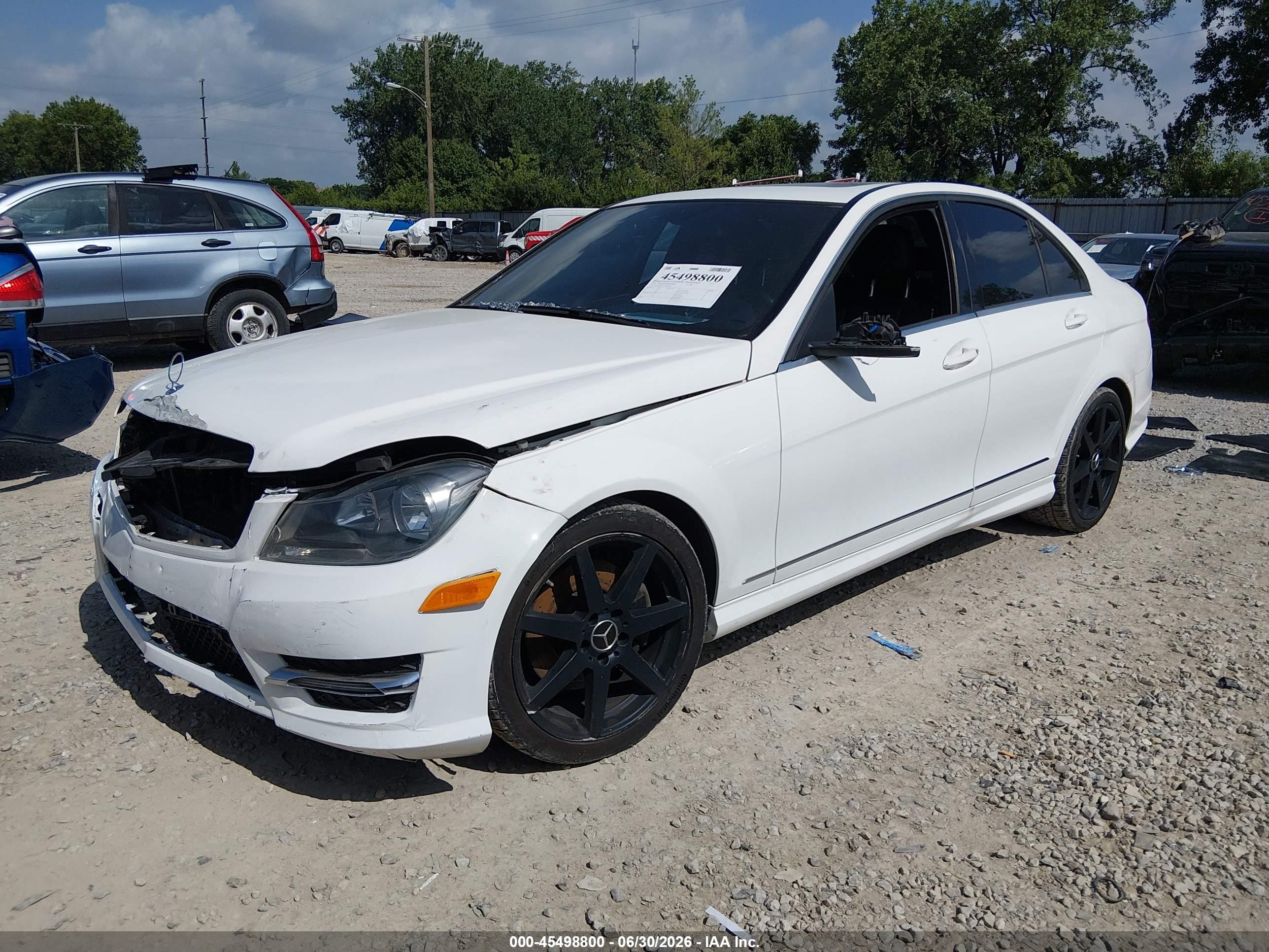 2014 Mercedes-benz C 300 Sport 4matic White vin: WDDGF8AB7EG234667
