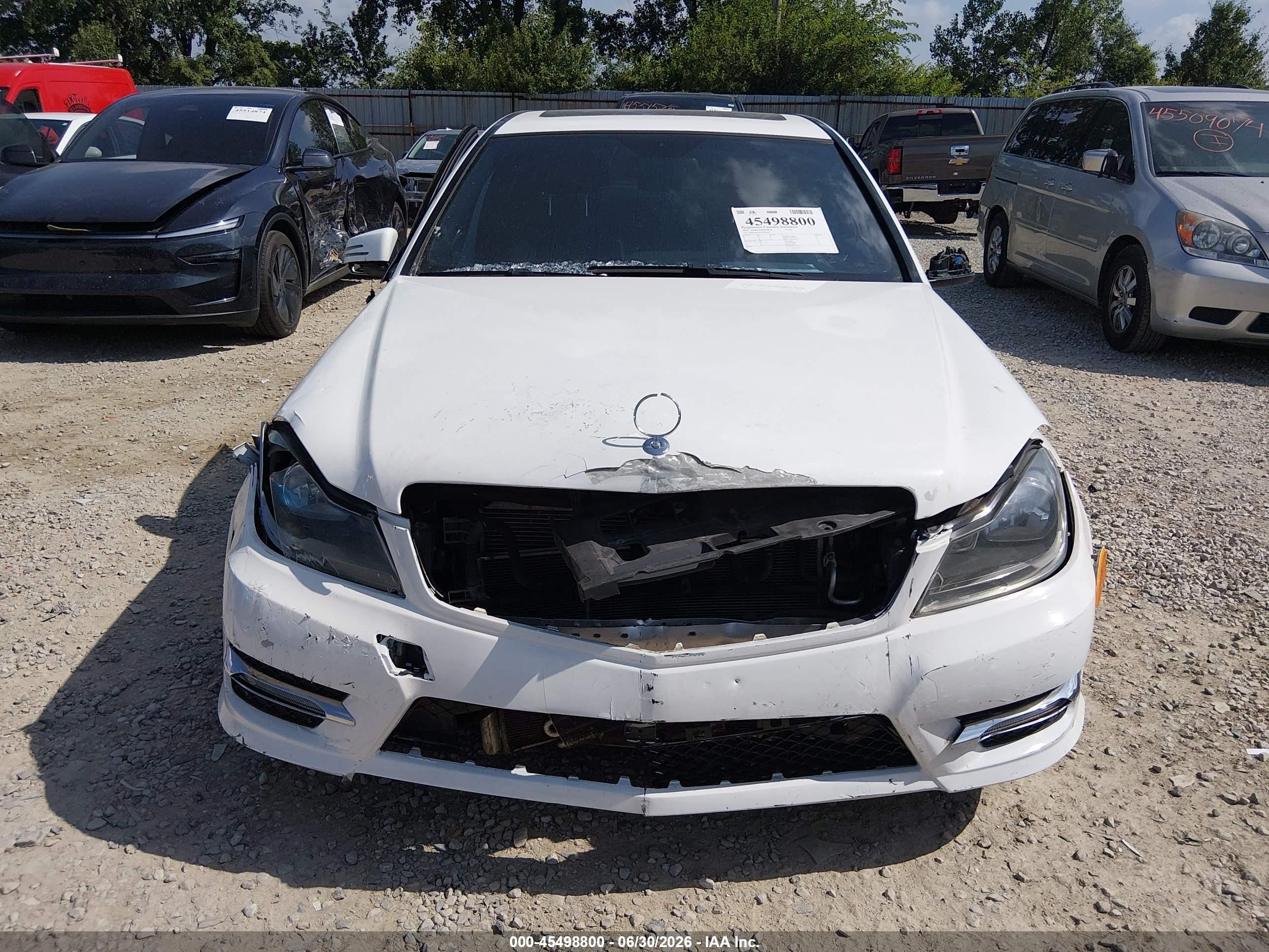 2014 Mercedes-benz C 300 Sport 4matic White vin: WDDGF8AB7EG234667