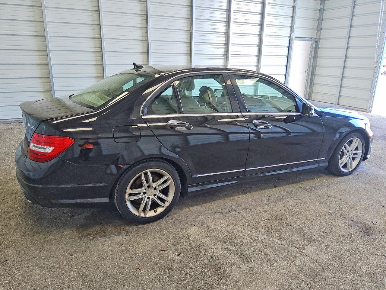 2014 Mercedes-benz C 300 4matic Black vin: WDDGF8AB7ER308920