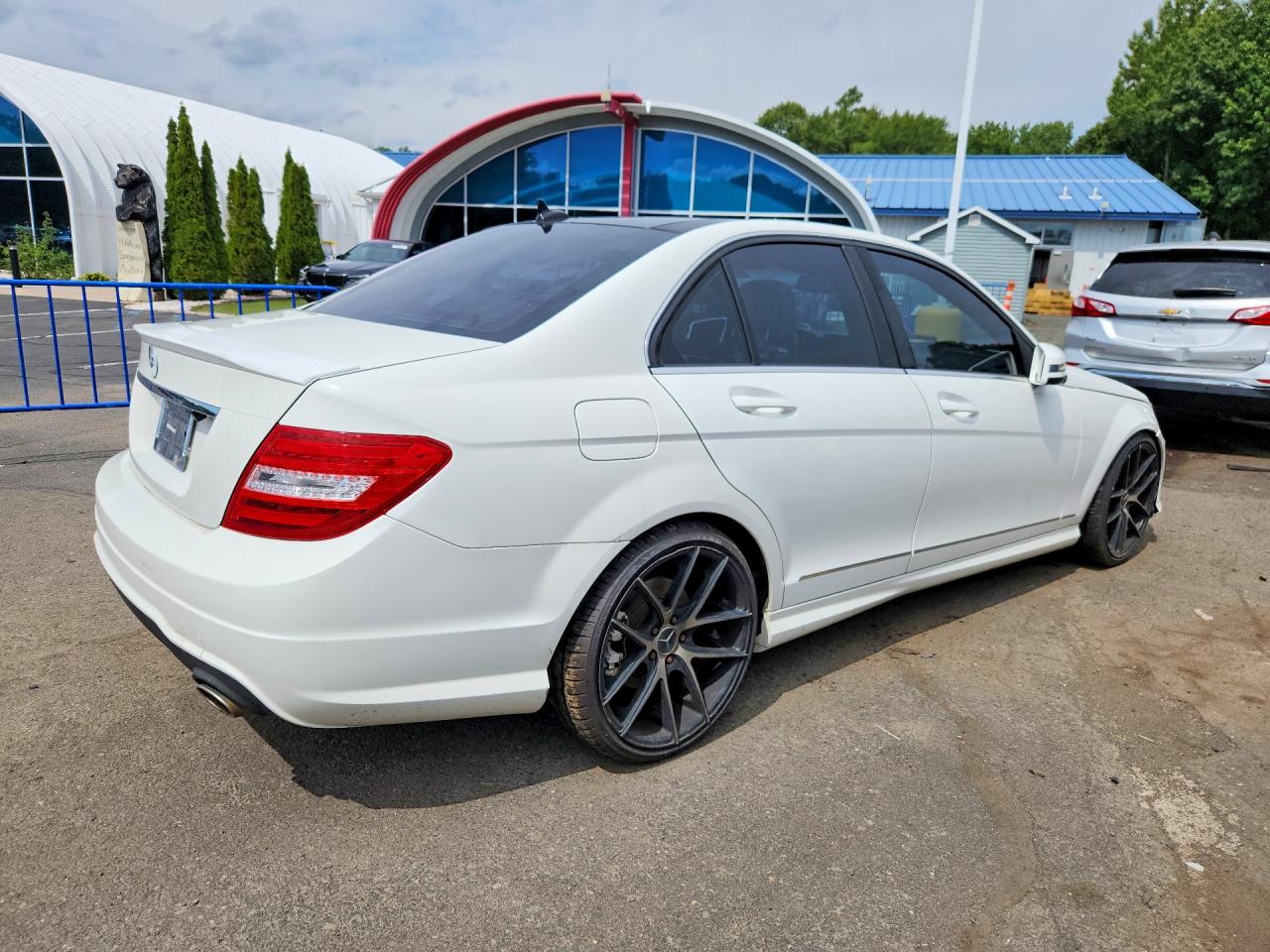 2013 Mercedes-benz C 300 4matic White vin: WDDGF8AB8DA780993