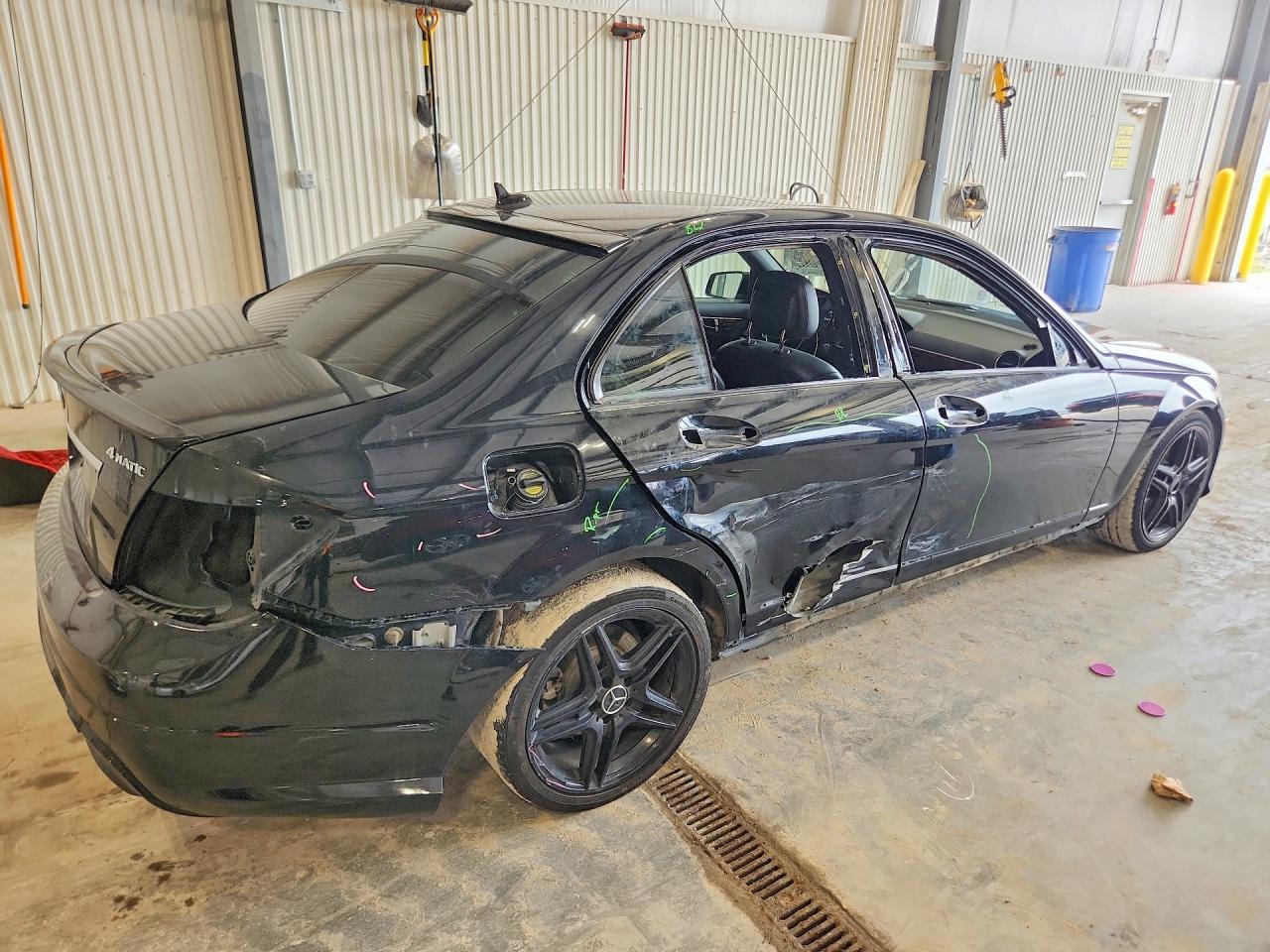 2013 Mercedes-benz C 300 4matic Black vin: WDDGF8AB8DA794733