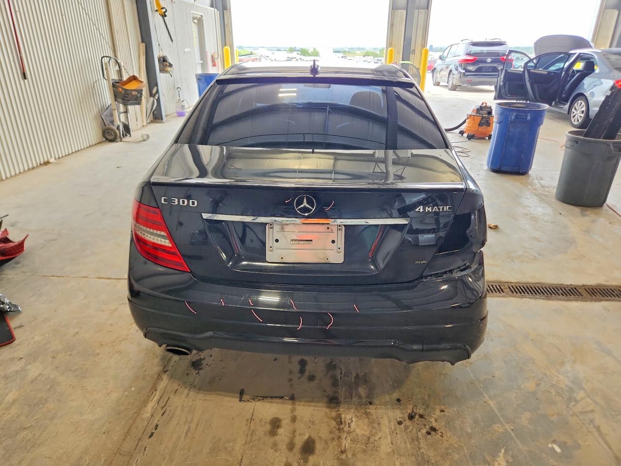 2013 Mercedes-benz C 300 4matic Black vin: WDDGF8AB8DA794733