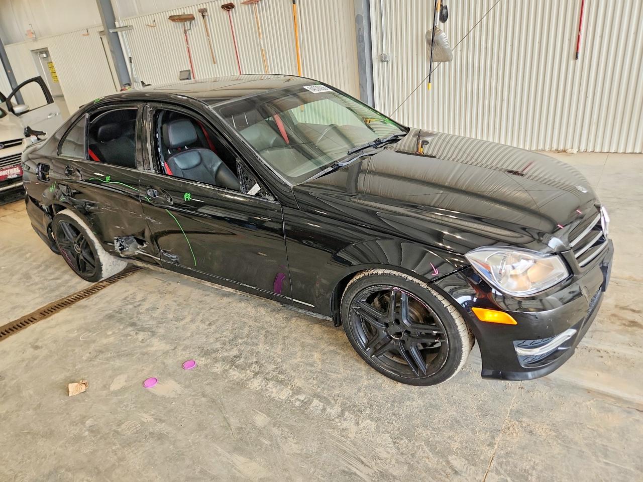 2013 Mercedes-benz C 300 4matic Black vin: WDDGF8AB8DA794733
