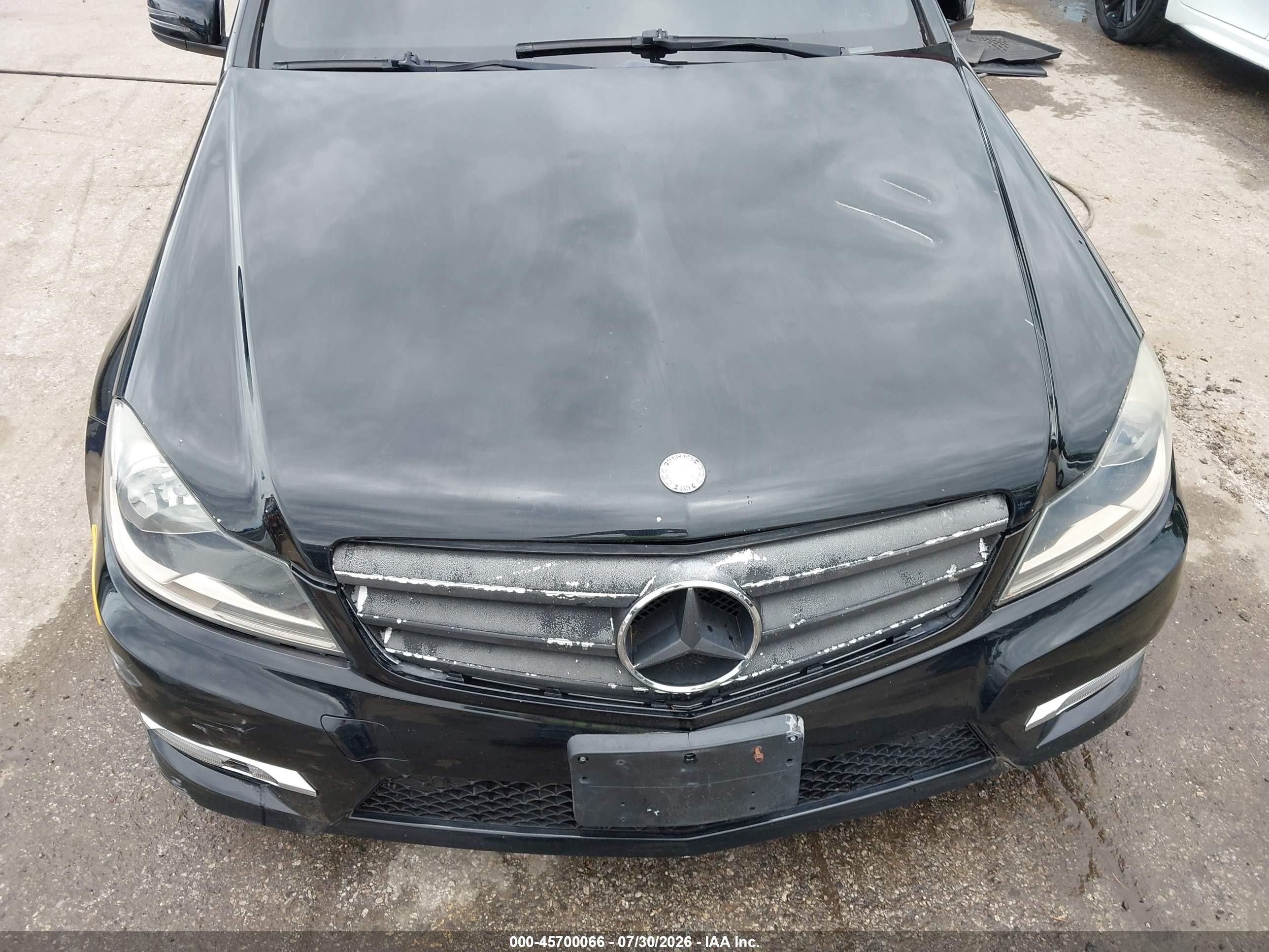 2013 Mercedes-benz C 300 Sport 4matic Black vin: WDDGF8AB8DA806606