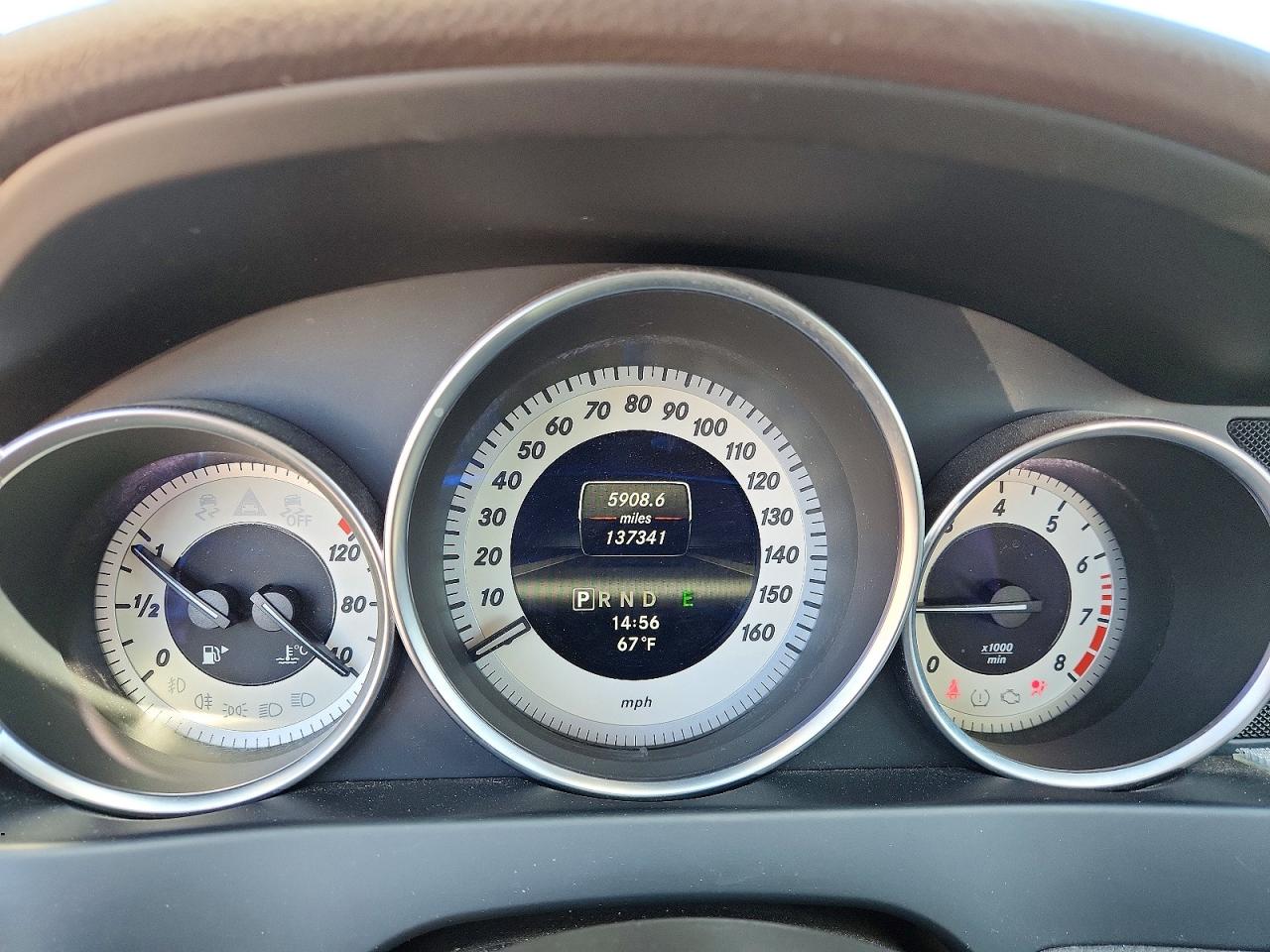 2013 Mercedes-benz C 300 4matic Blue vin: WDDGF8AB8DA818920