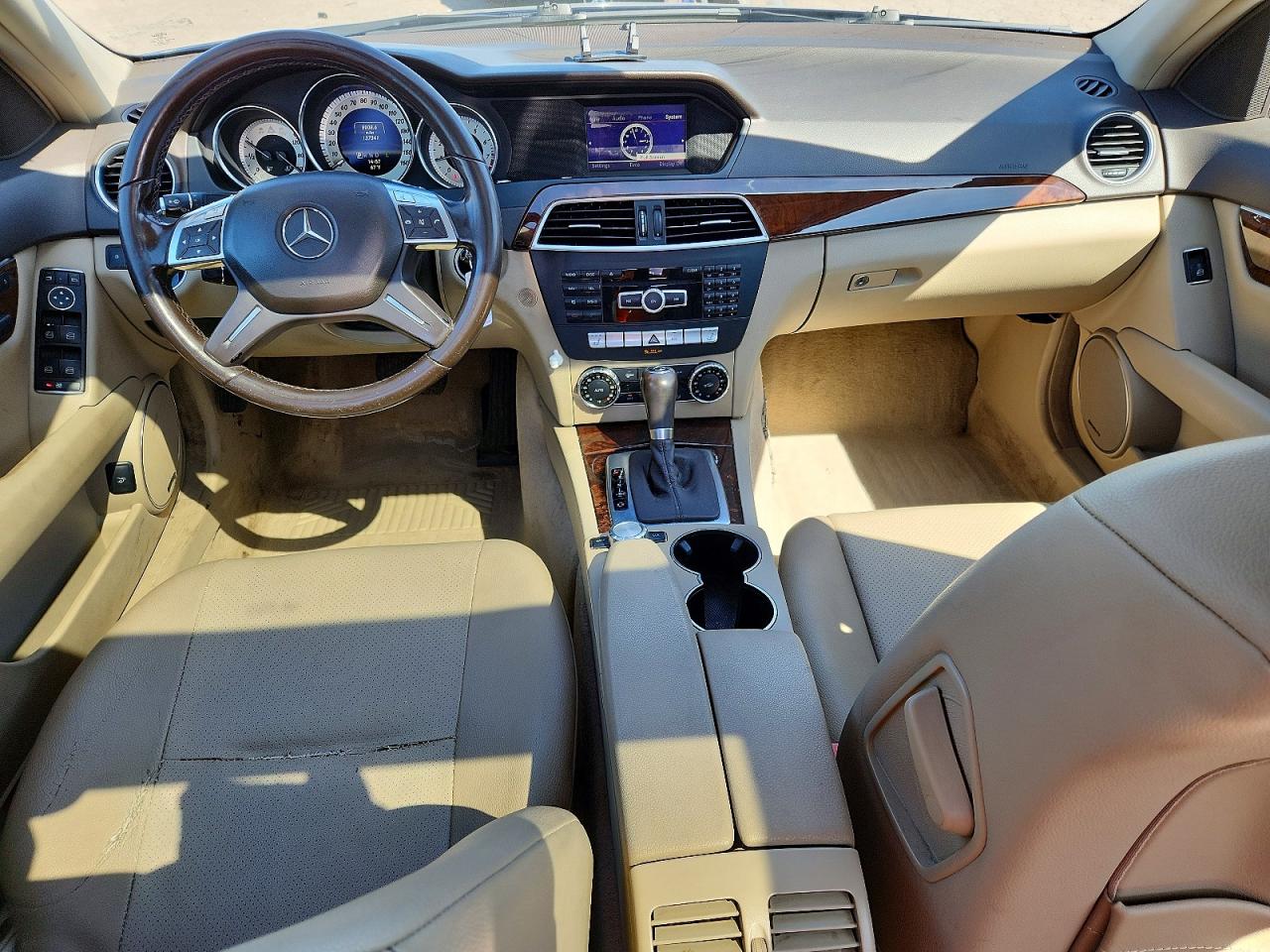 2013 Mercedes-benz C 300 4matic Blue vin: WDDGF8AB8DA818920