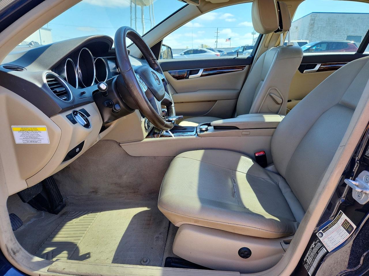 2013 Mercedes-benz C 300 4matic Blue vin: WDDGF8AB8DA818920