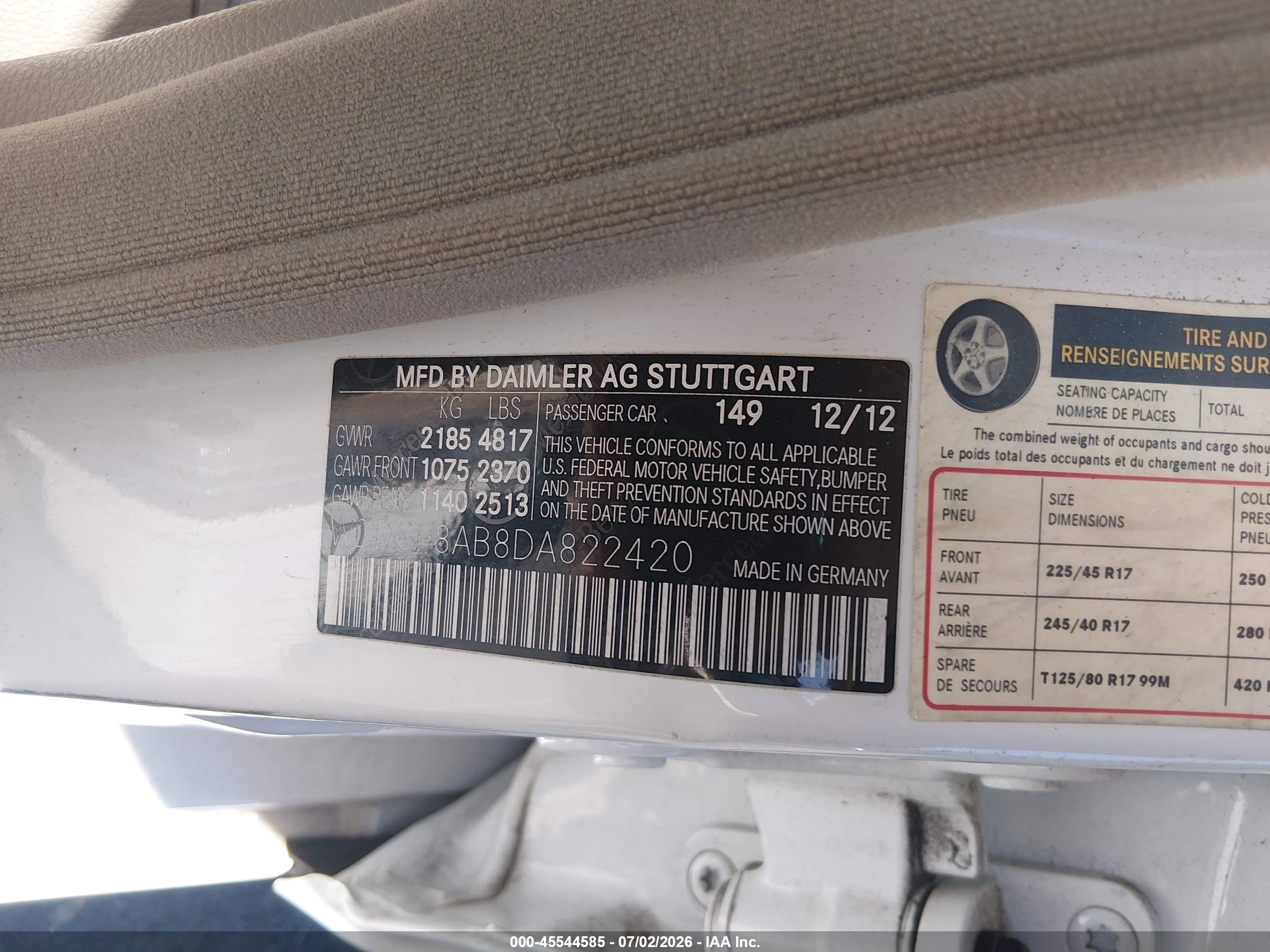2013 Mercedes-benz C 300 Sport 4matic White vin: WDDGF8AB8DA822420