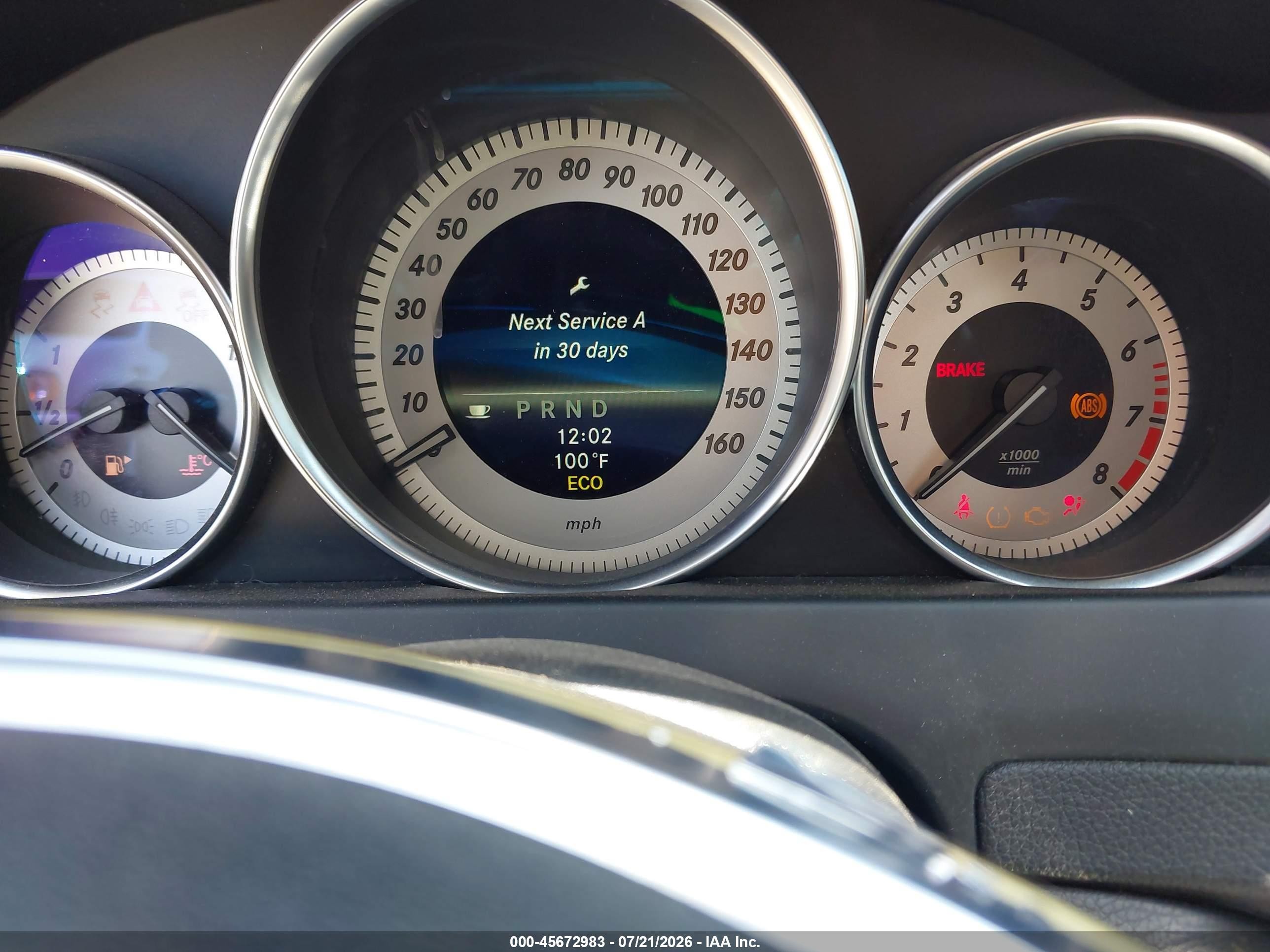 2013 Mercedes-benz C 300 Sport 4matic White vin: WDDGF8AB8DR256728