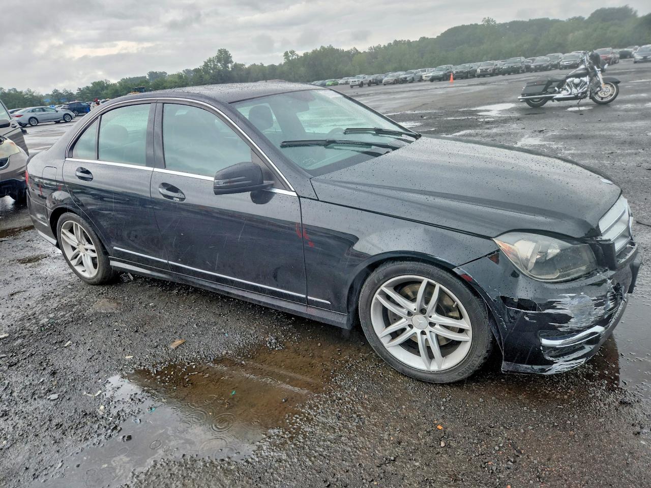 2013 Mercedes-benz C 300 4matic Black vin: WDDGF8AB8DR276753