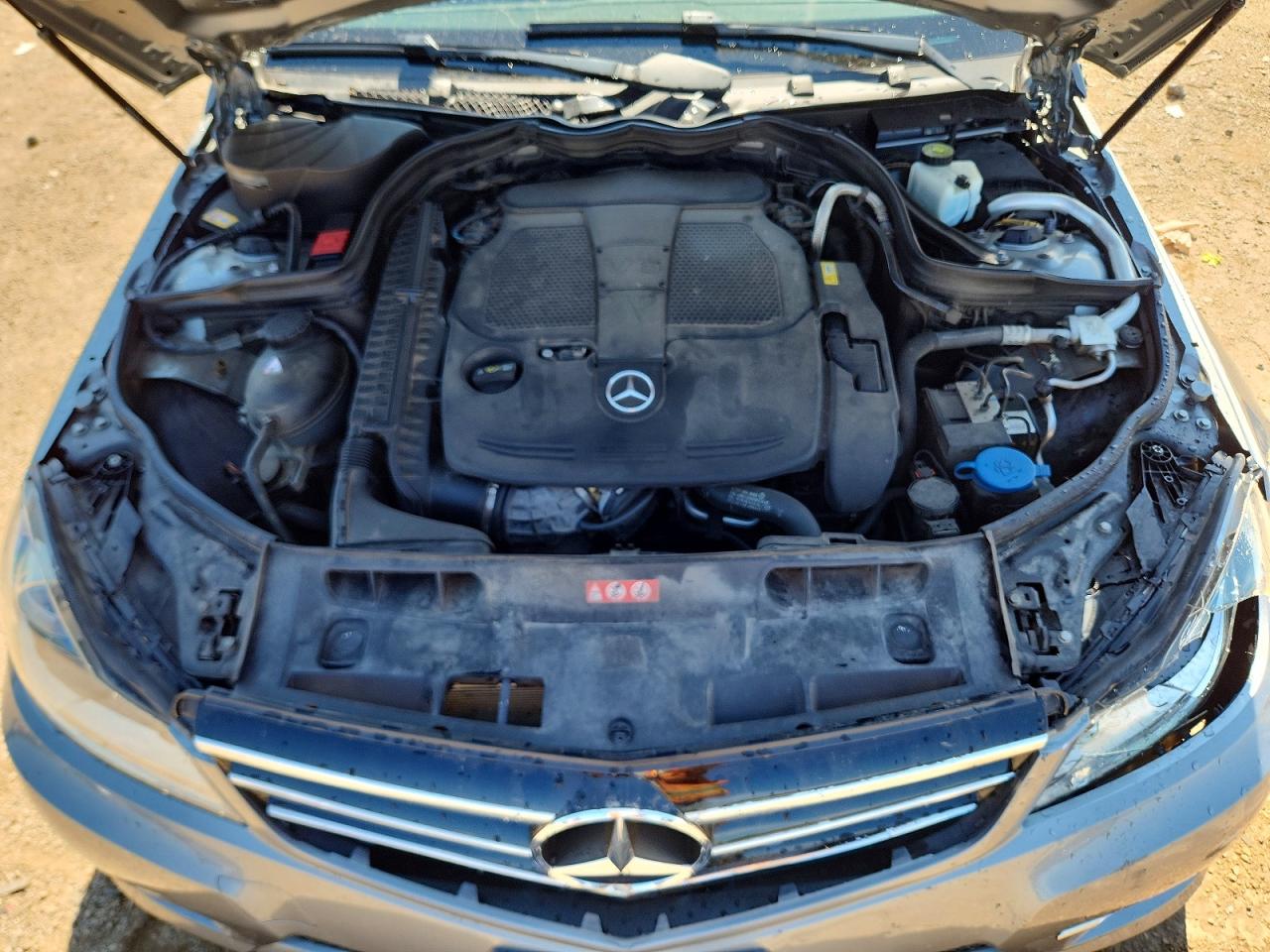 2013 Mercedes-benz C 300 4matic Silver vin: WDDGF8AB8DR287171