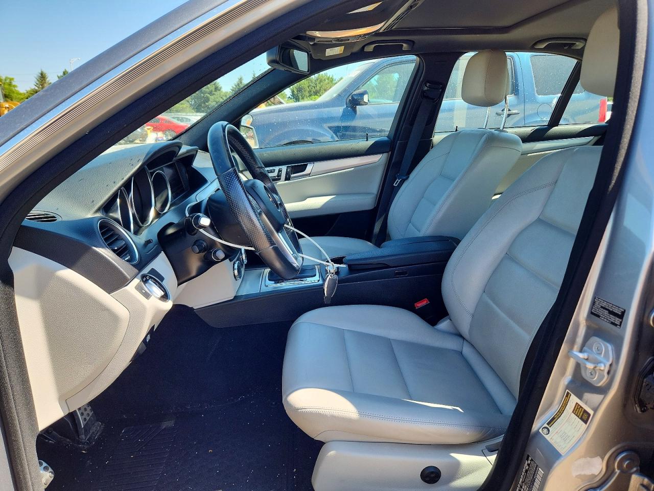 2013 Mercedes-benz C 300 4matic Silver vin: WDDGF8AB8DR287171