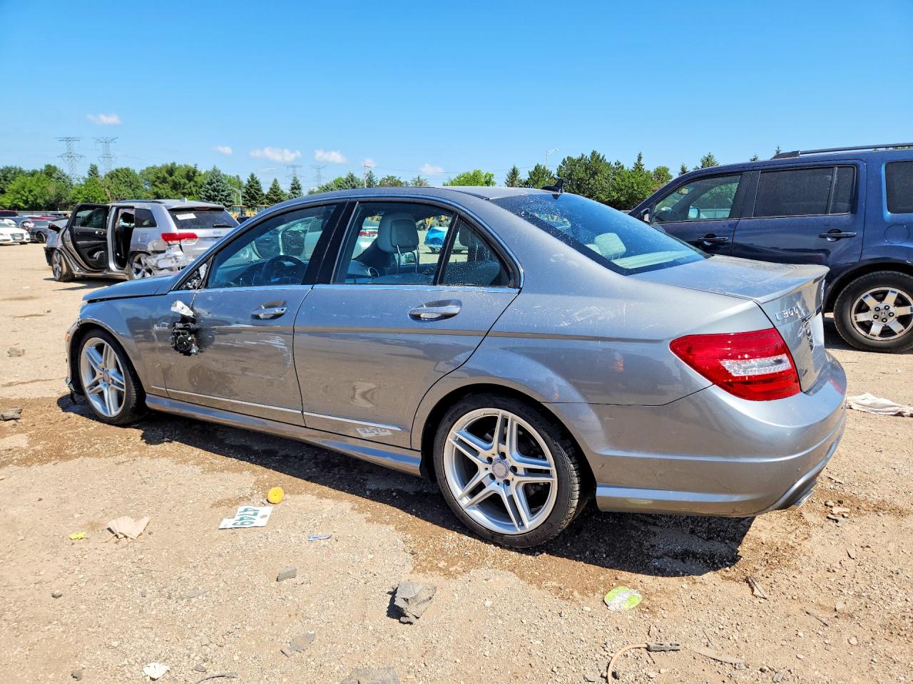 2013 Mercedes-benz C 300 4matic Silver vin: WDDGF8AB8DR287171