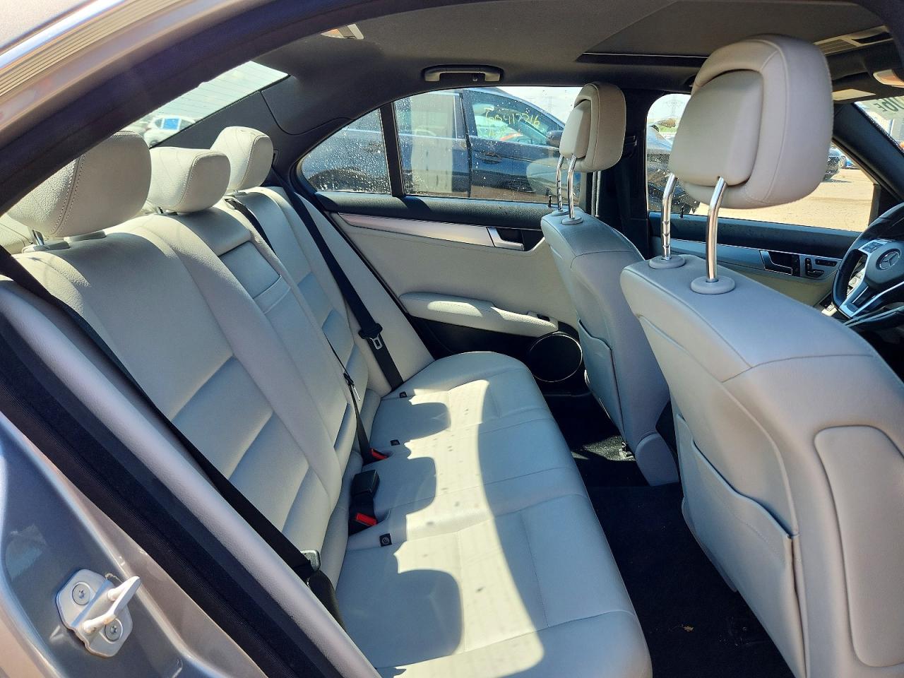 2013 Mercedes-benz C 300 4matic Silver vin: WDDGF8AB8DR287171
