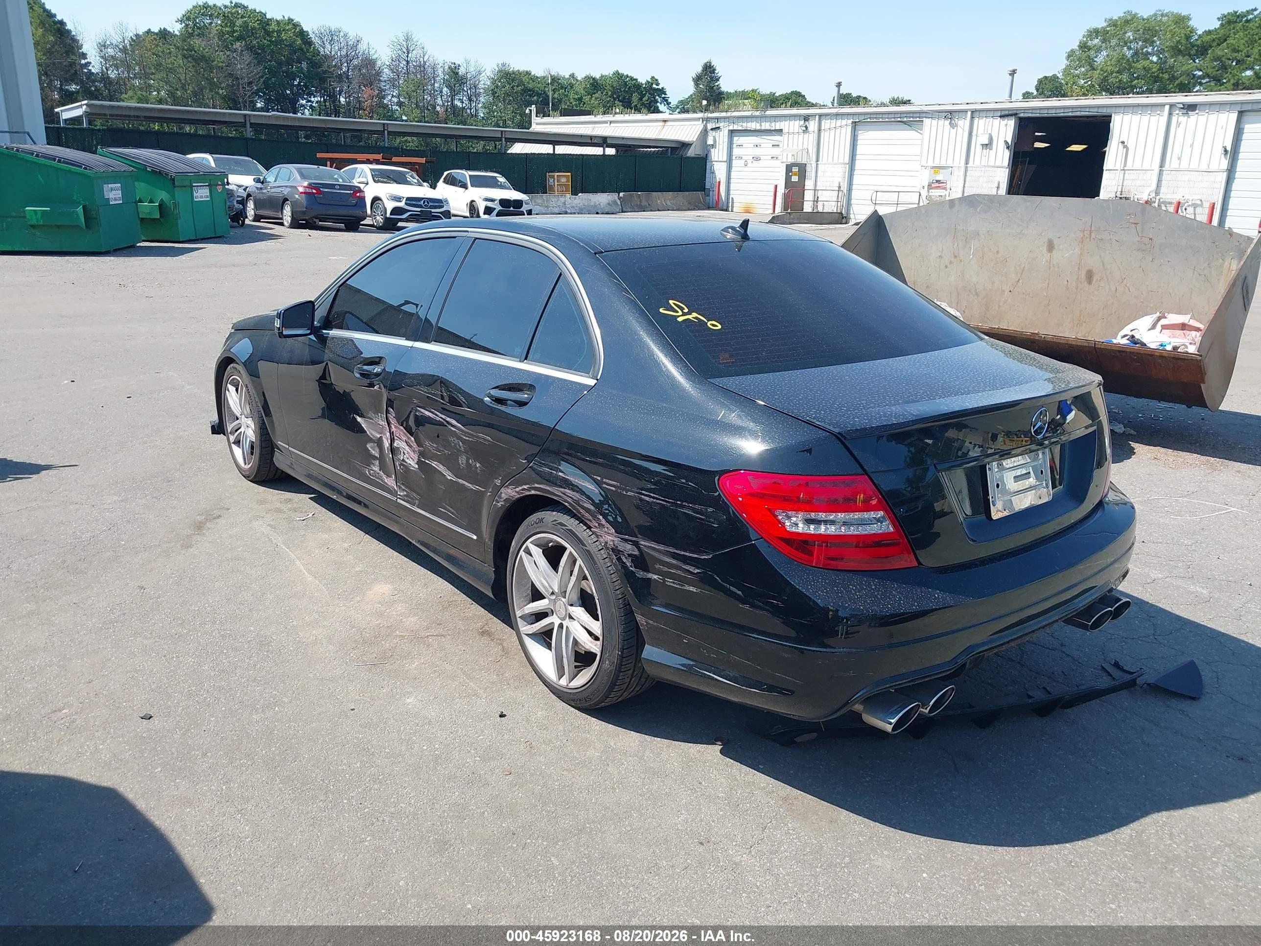 2013 Mercedes-benz C 300 Sport 4matic Black vin: WDDGF8AB8DR288143