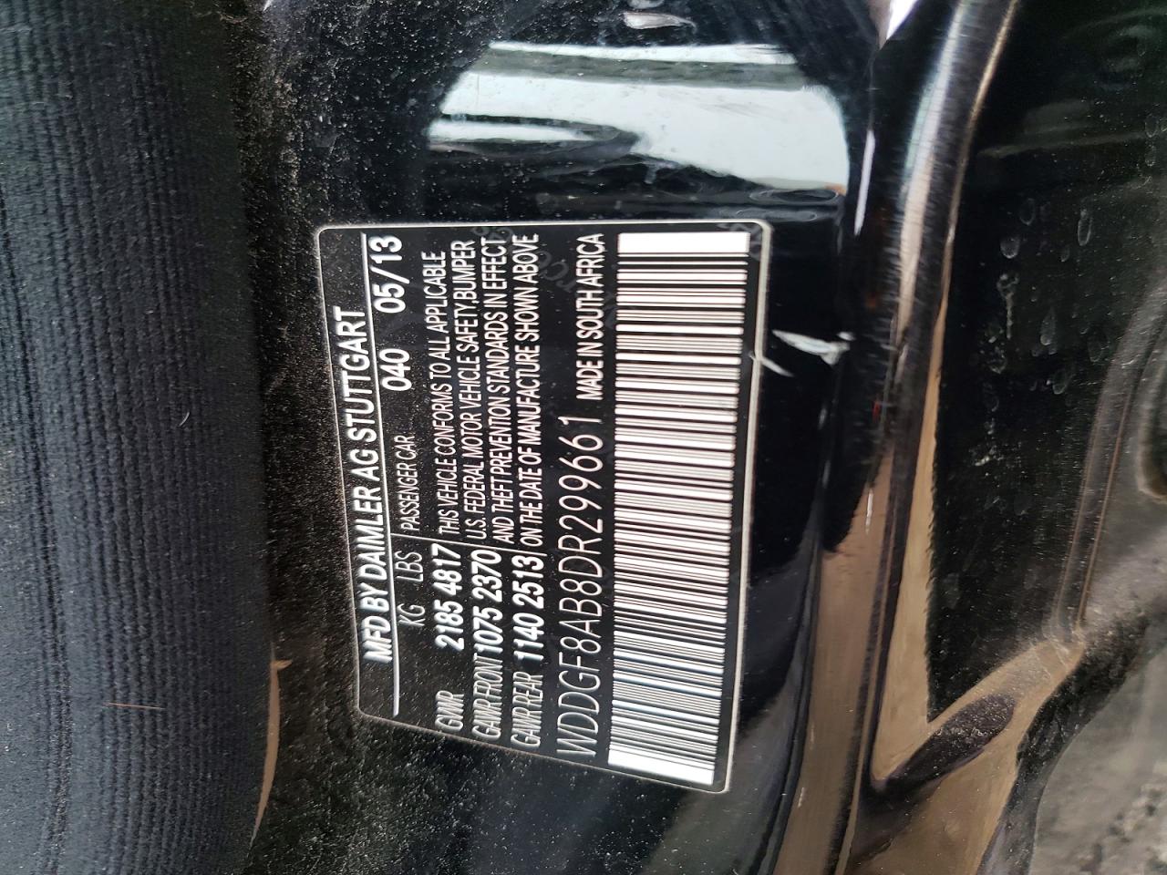 2013 Mercedes-benz C 300 4matic Black vin: WDDGF8AB8DR299661