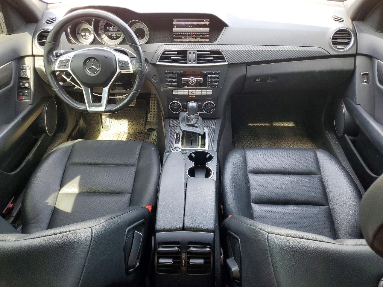 2014 Mercedes-benz C 300 4matic Silver vin: WDDGF8AB8EA915522