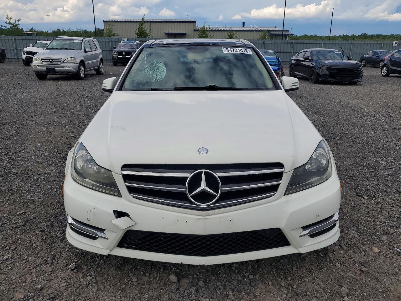 2014 Mercedes-benz C 300 4matic White vin: WDDGF8AB8EA960590