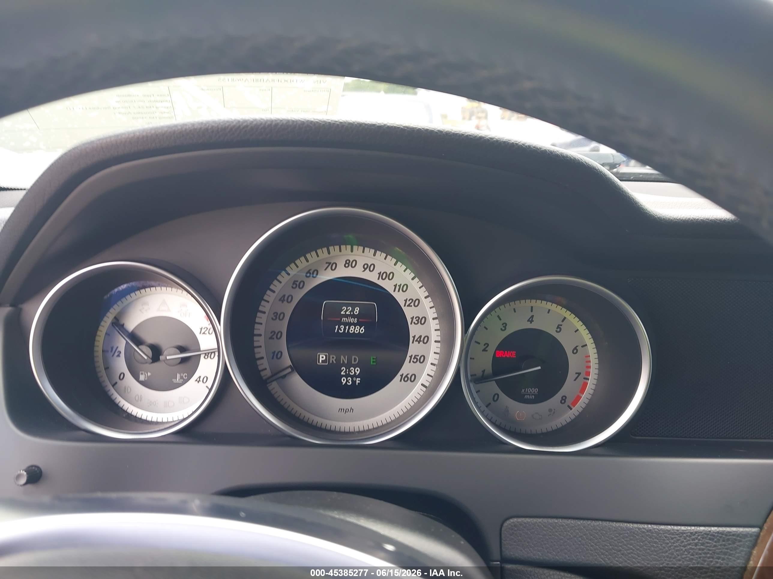 2014 Mercedes-benz C 300 Sport 4matic White vin: WDDGF8AB8EA968155