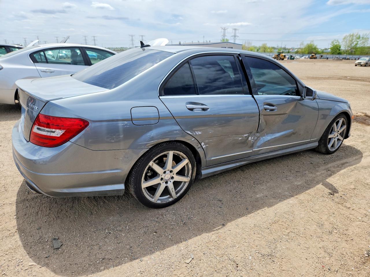 2014 Mercedes-benz C 300 4matic Silver vin: WDDGF8AB8EG243569