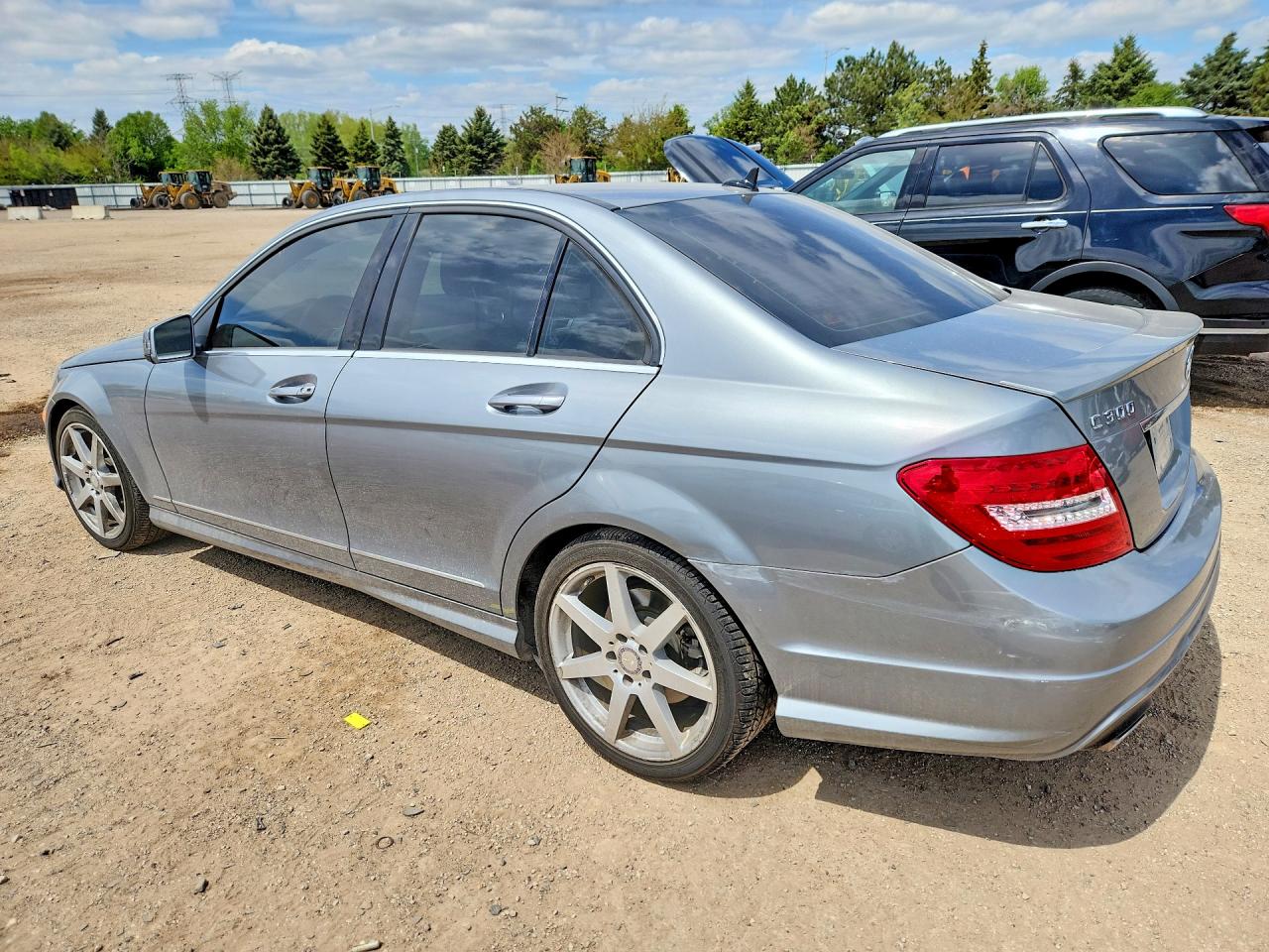 2014 Mercedes-benz C 300 4matic Silver vin: WDDGF8AB8EG243569