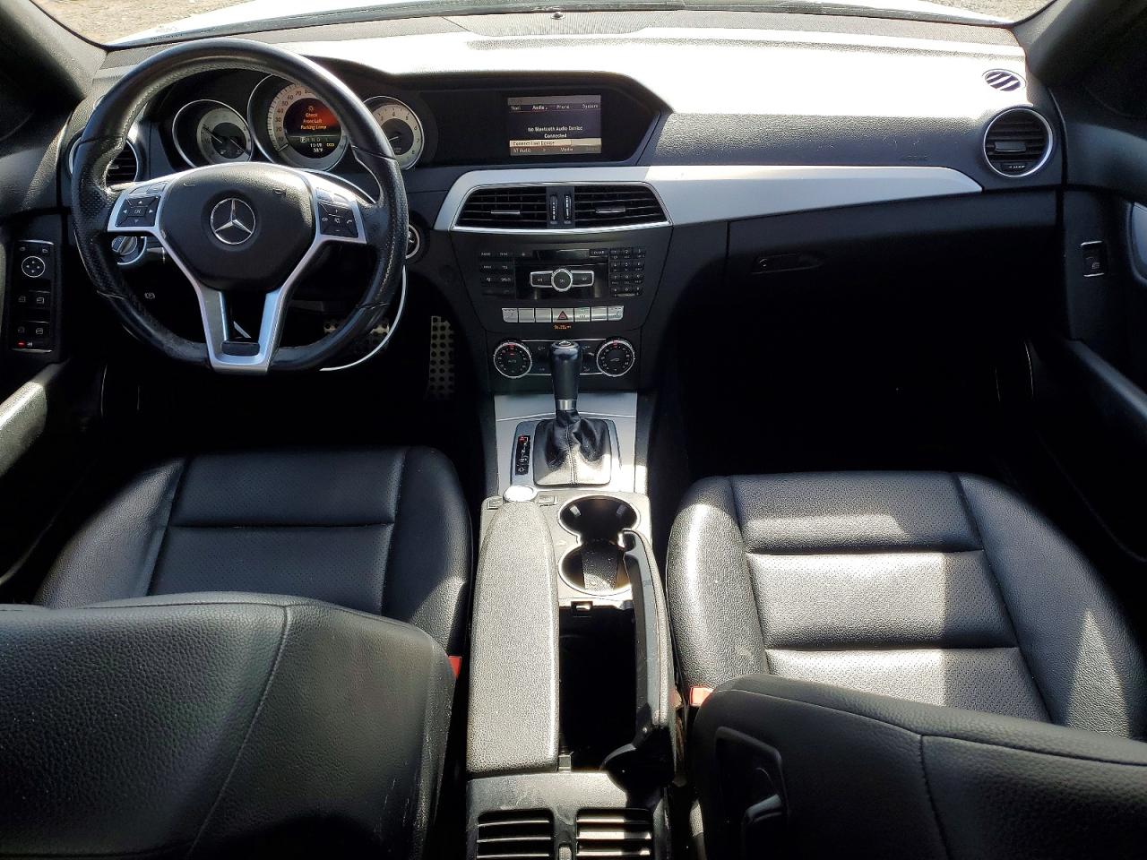 2014 Mercedes-benz C 300 4matic Silver vin: WDDGF8AB8ER324849