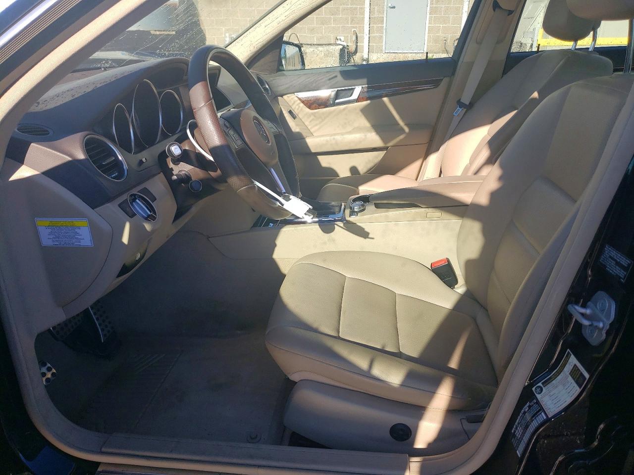 2013 Mercedes-benz C 300 4matic Black vin: WDDGF8AB9DA811782