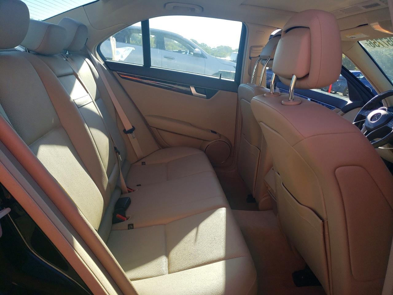 2013 Mercedes-benz C 300 4matic Black vin: WDDGF8AB9DA811782