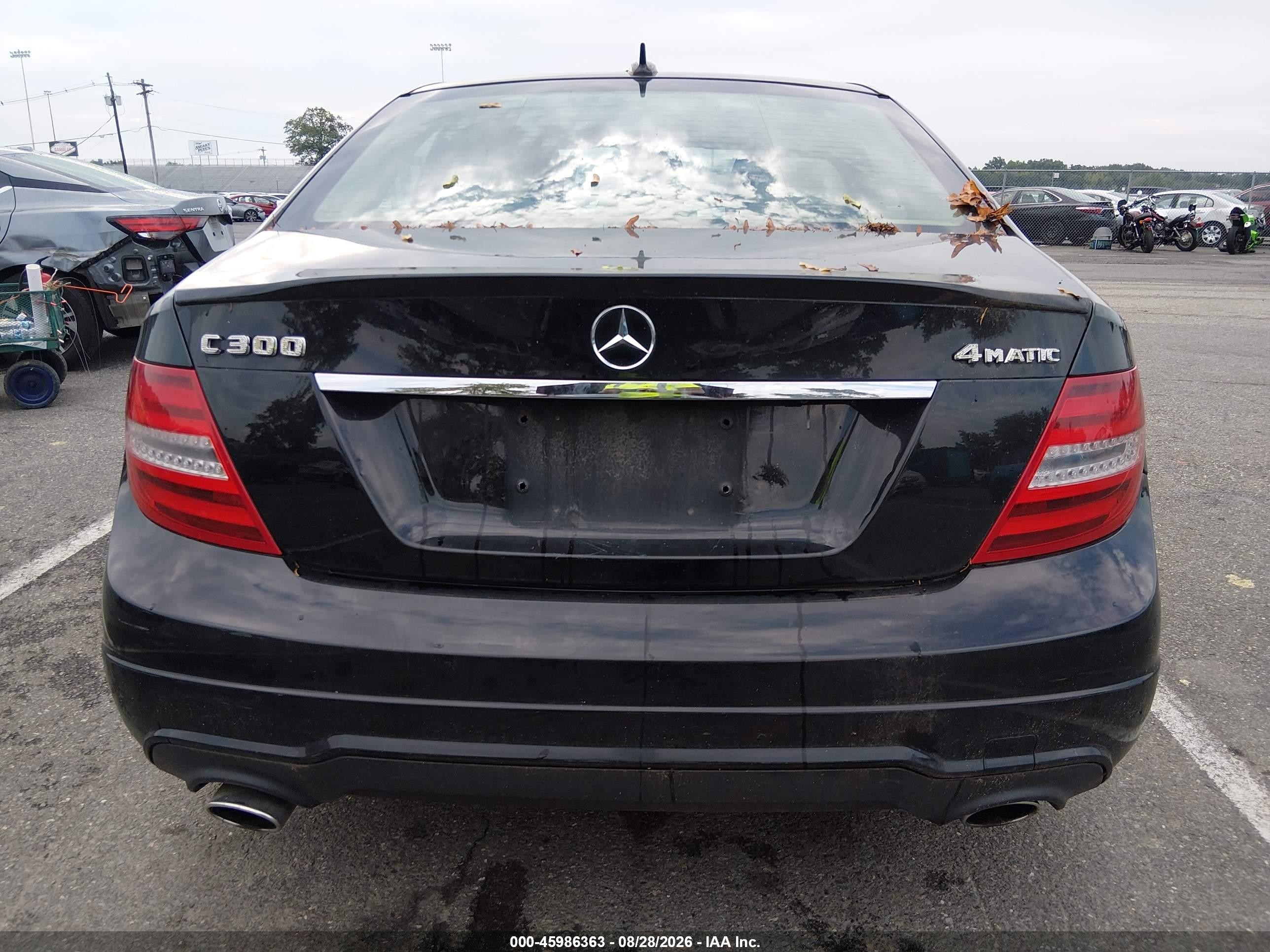 2013 Mercedes-benz C 300 Sport 4matic Black vin: WDDGF8AB9DA844118