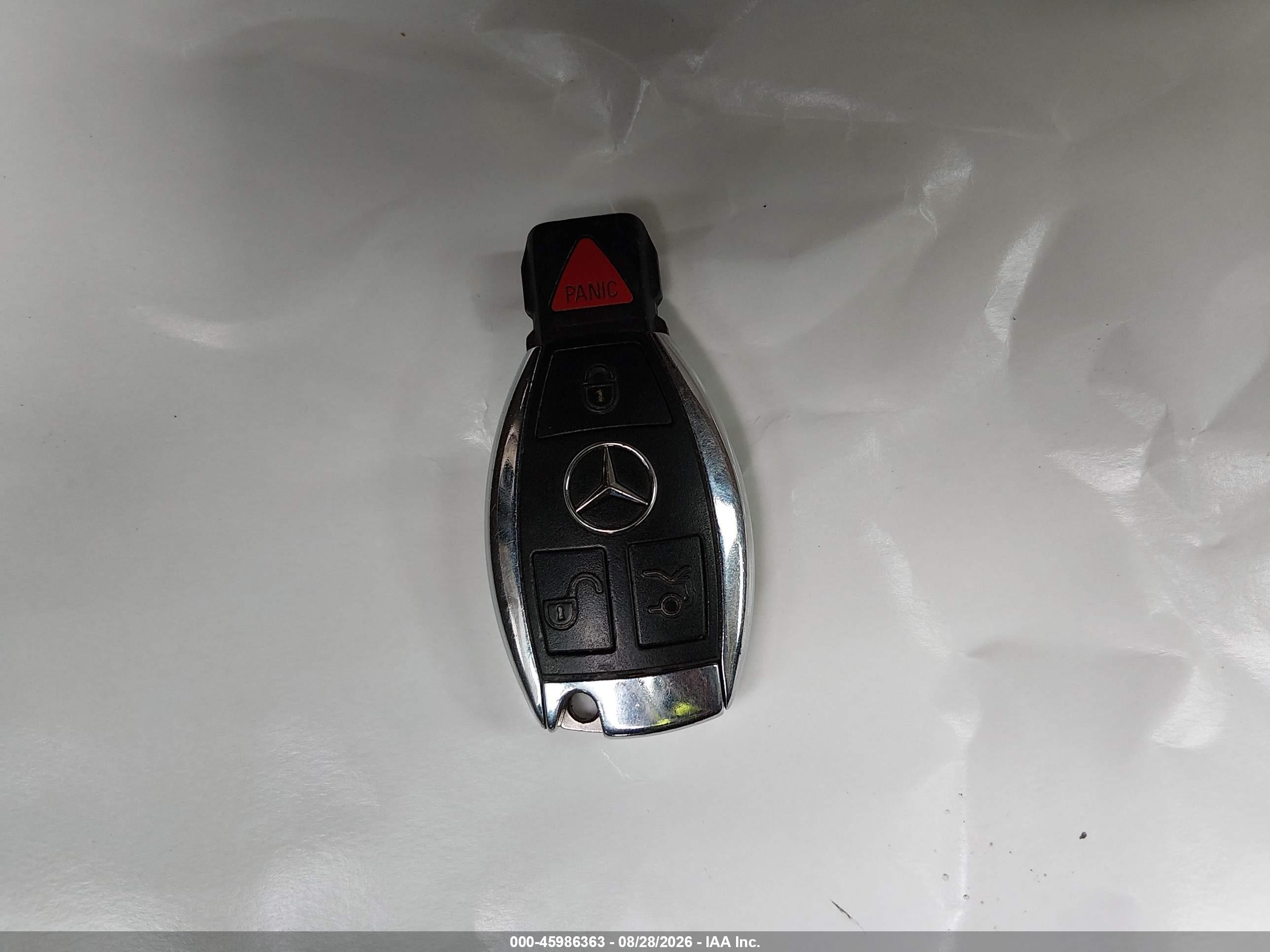 2013 Mercedes-benz C 300 Sport 4matic Black vin: WDDGF8AB9DA844118