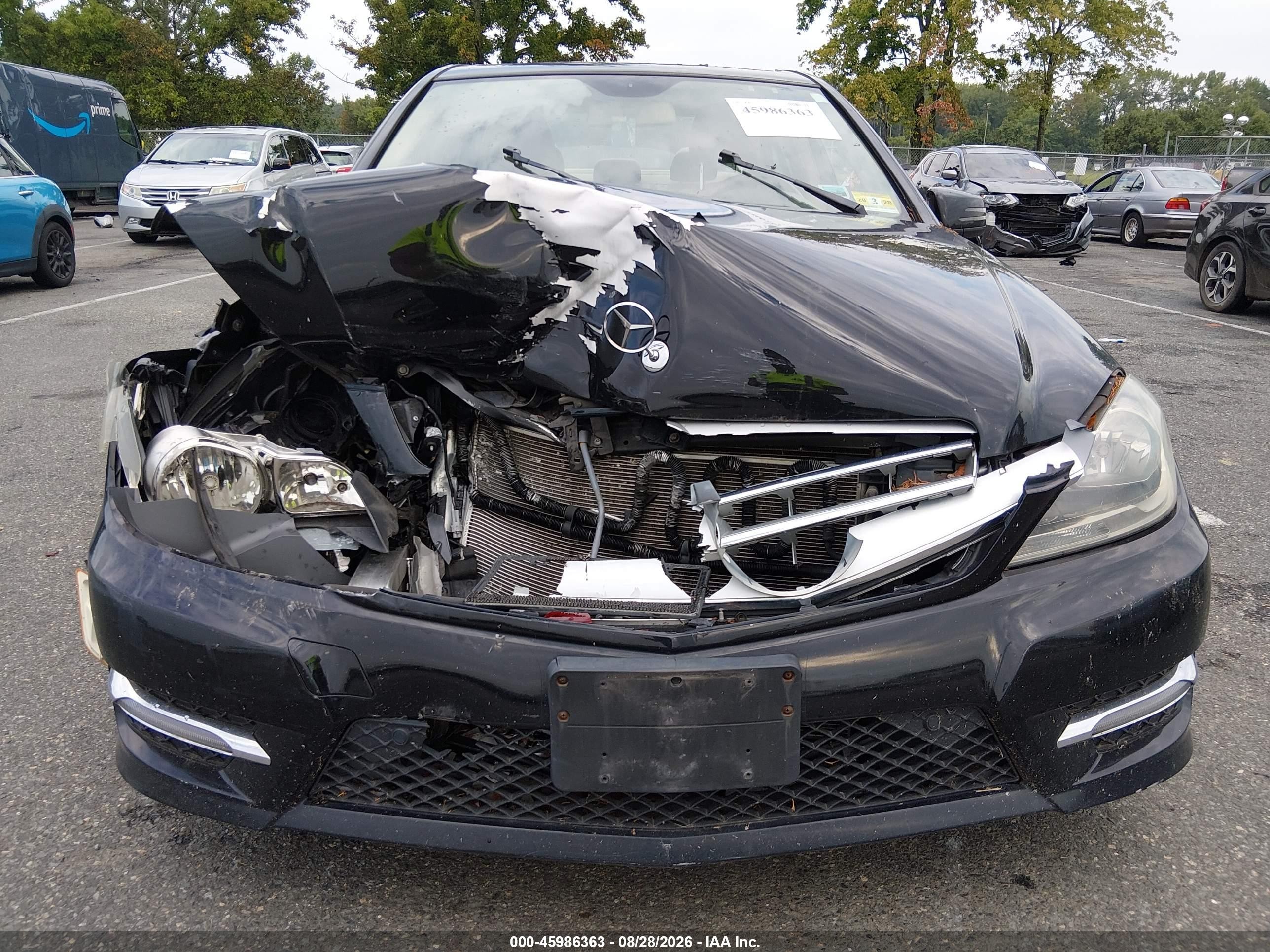 2013 Mercedes-benz C 300 Sport 4matic Black vin: WDDGF8AB9DA844118