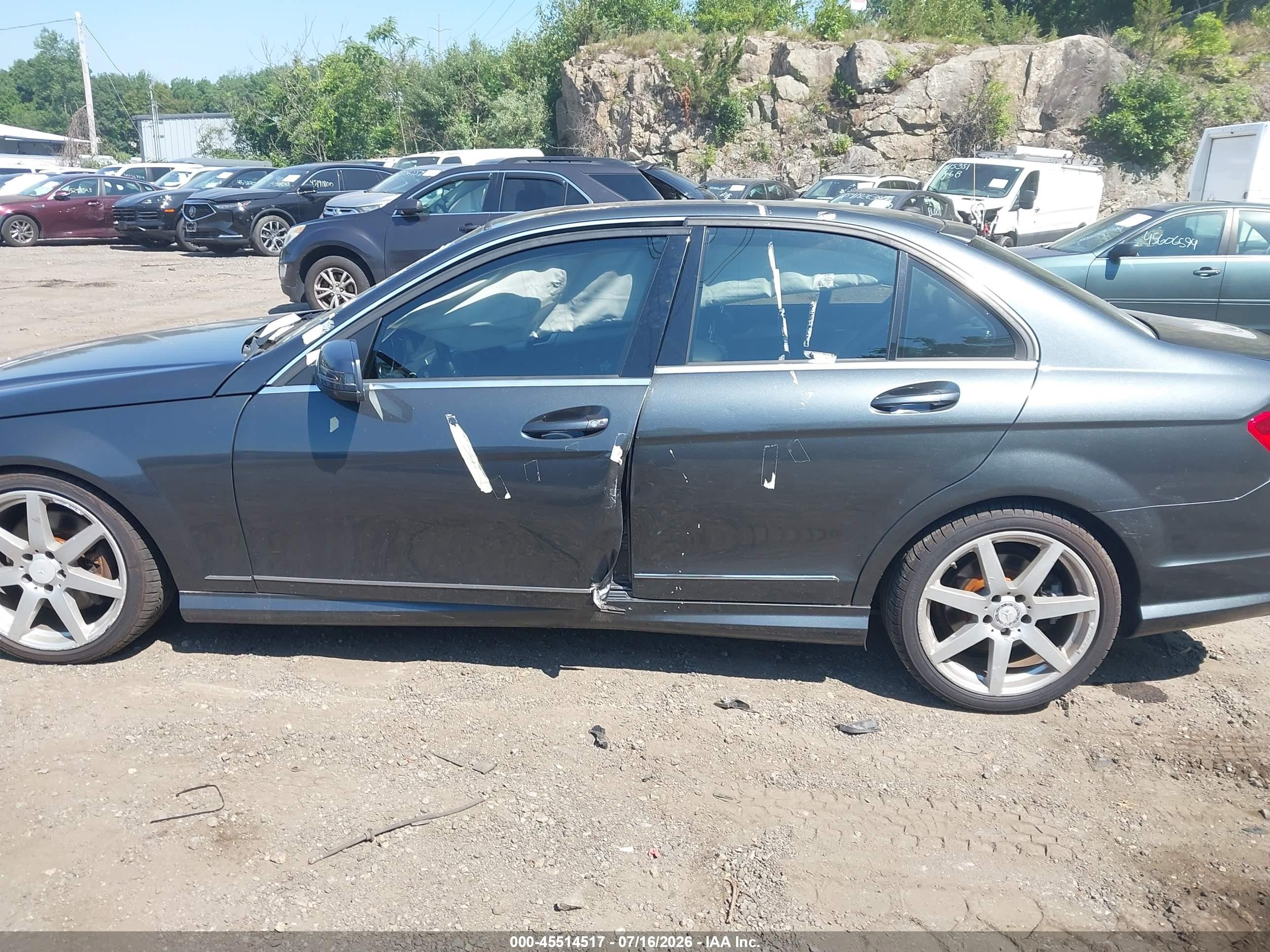 2013 Mercedes-benz C 300 Sport 4matic Gray vin: WDDGF8AB9DR256110